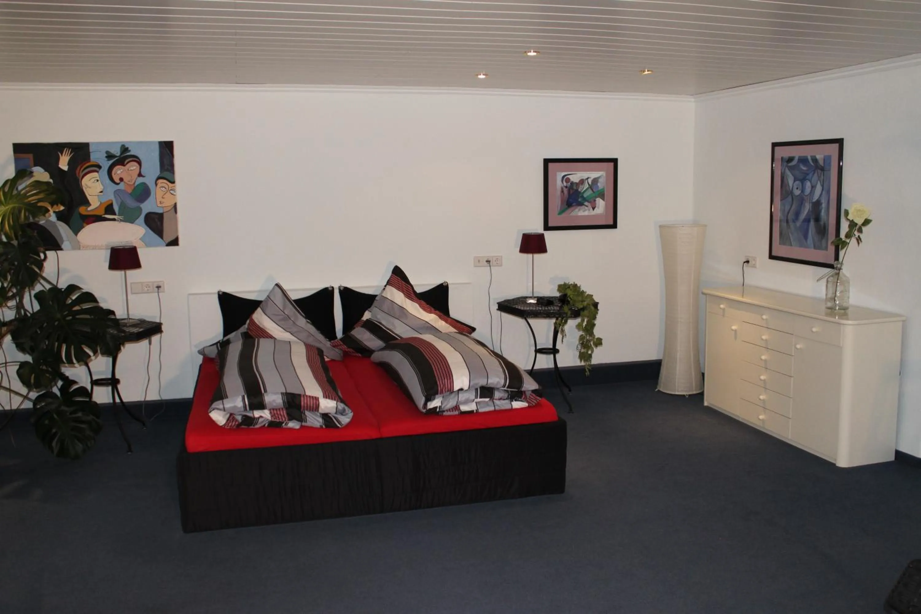 Photo of the whole room in Landhaus Goldenes Kreuz