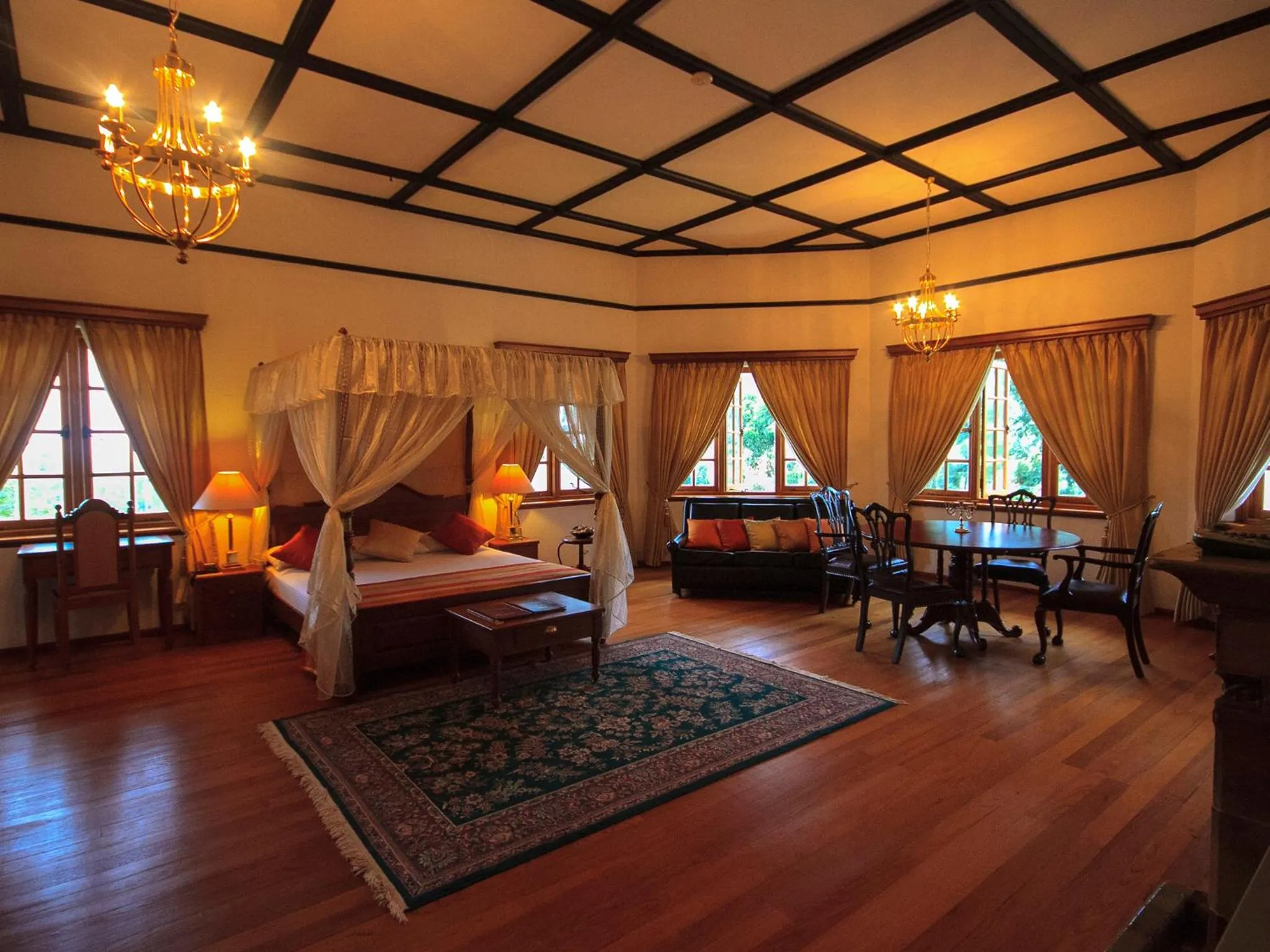 Bedroom, Bed in Governor's Mansion