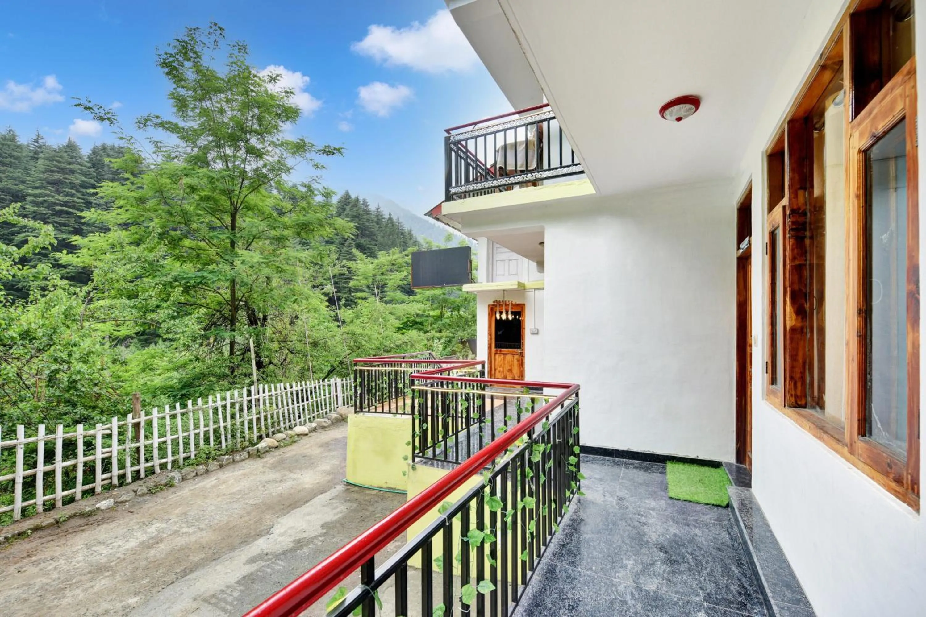 Rest N Ramble - Manali