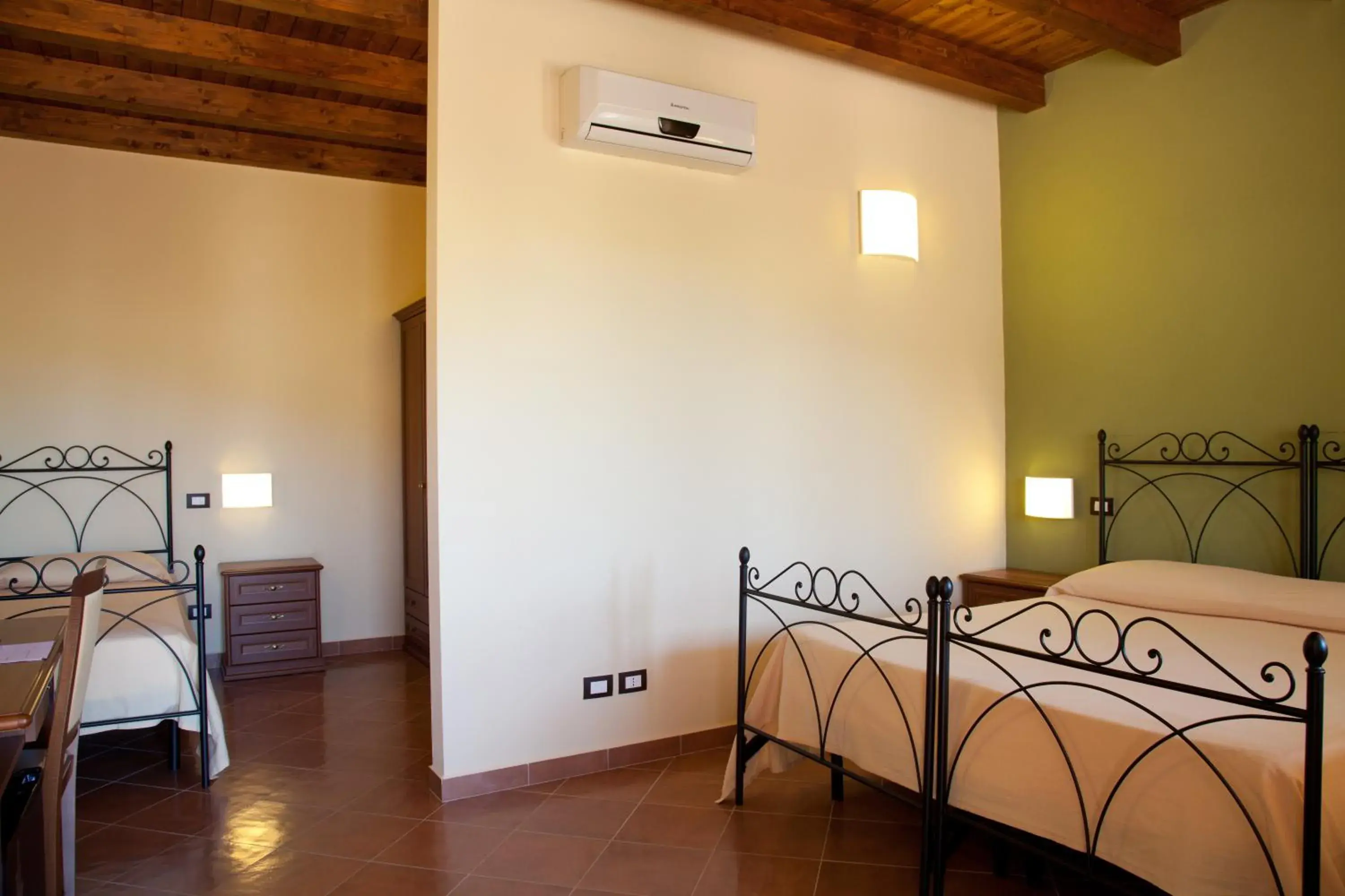Quadruple Room - single occupancy in Casale Margherita Quadruple Room - single occupancy in Casale Margherita