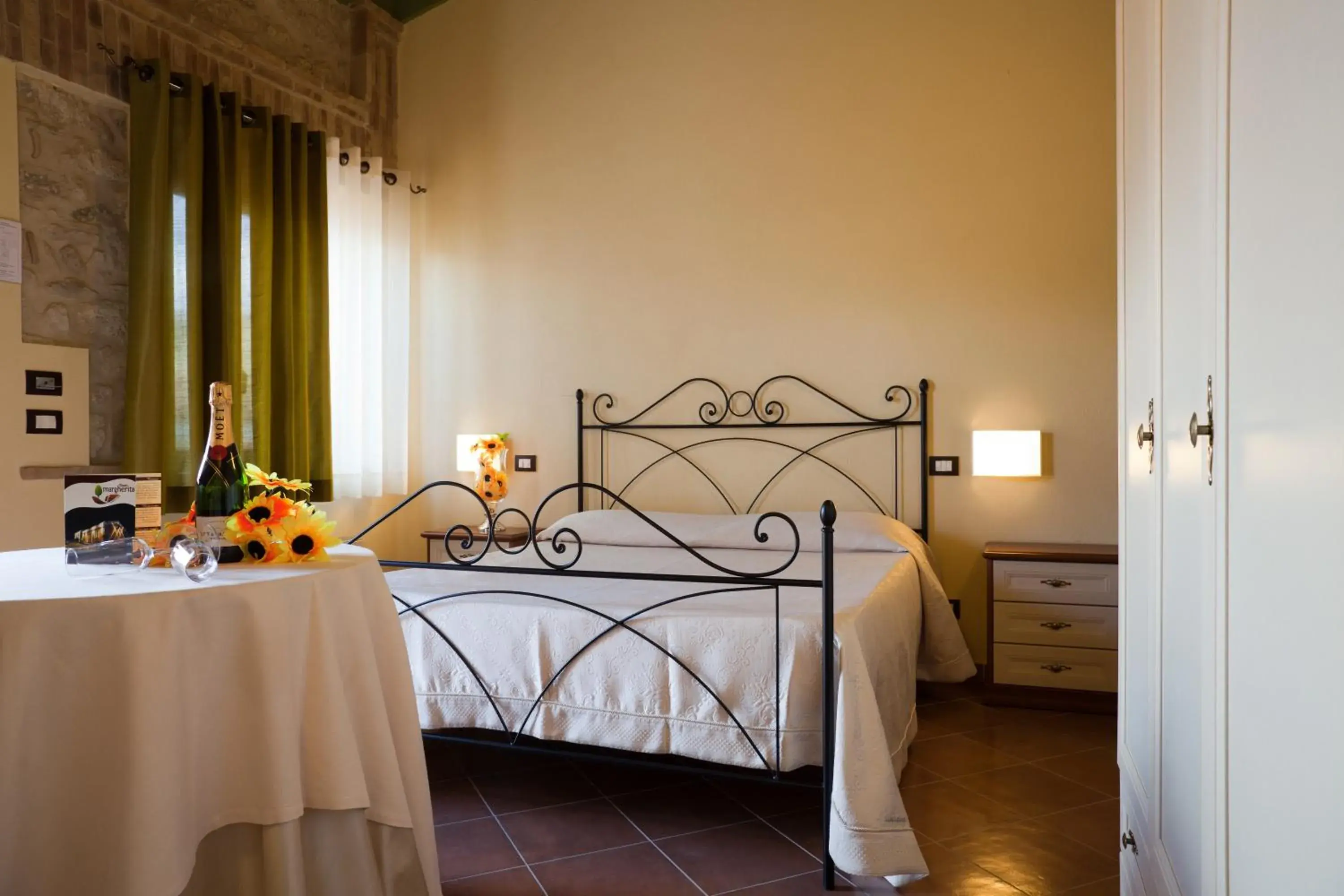 Double or Twin Room - single occupancy in Casale Margherita Double or Twin Room - single occupancy in Casale Margherita