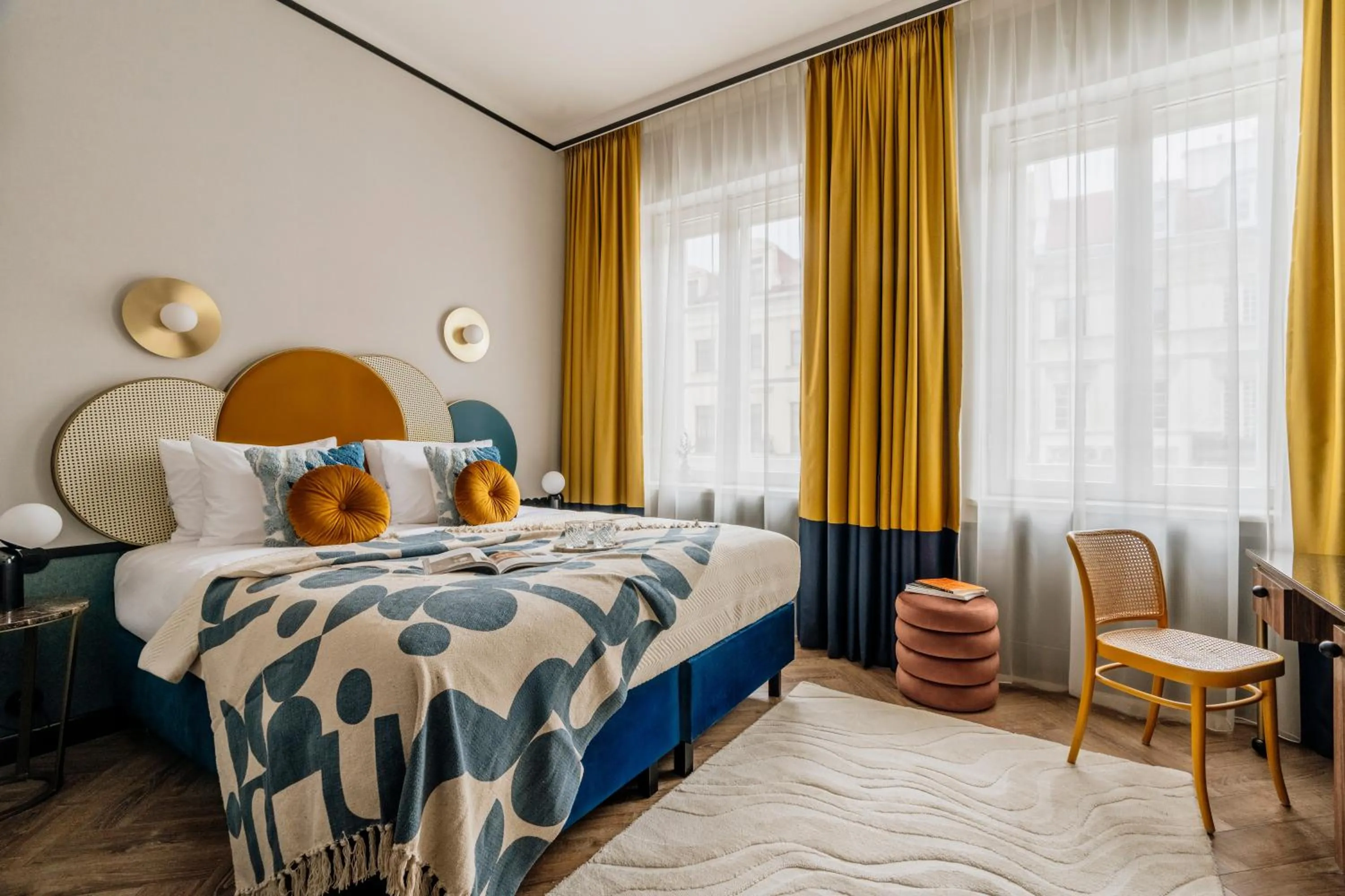 Bed in Colette - LoftAffair Collection