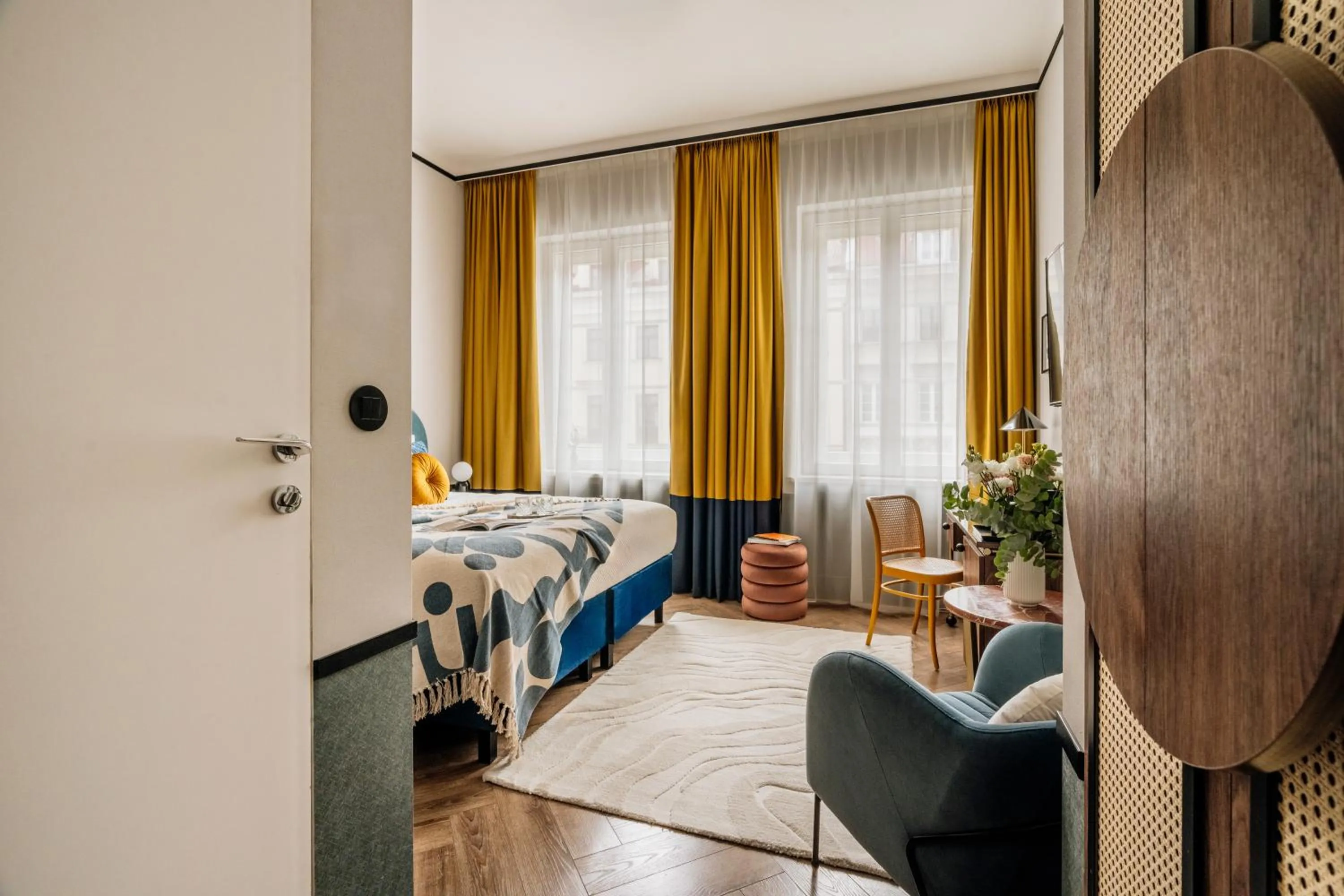 Bed in Colette - LoftAffair Collection