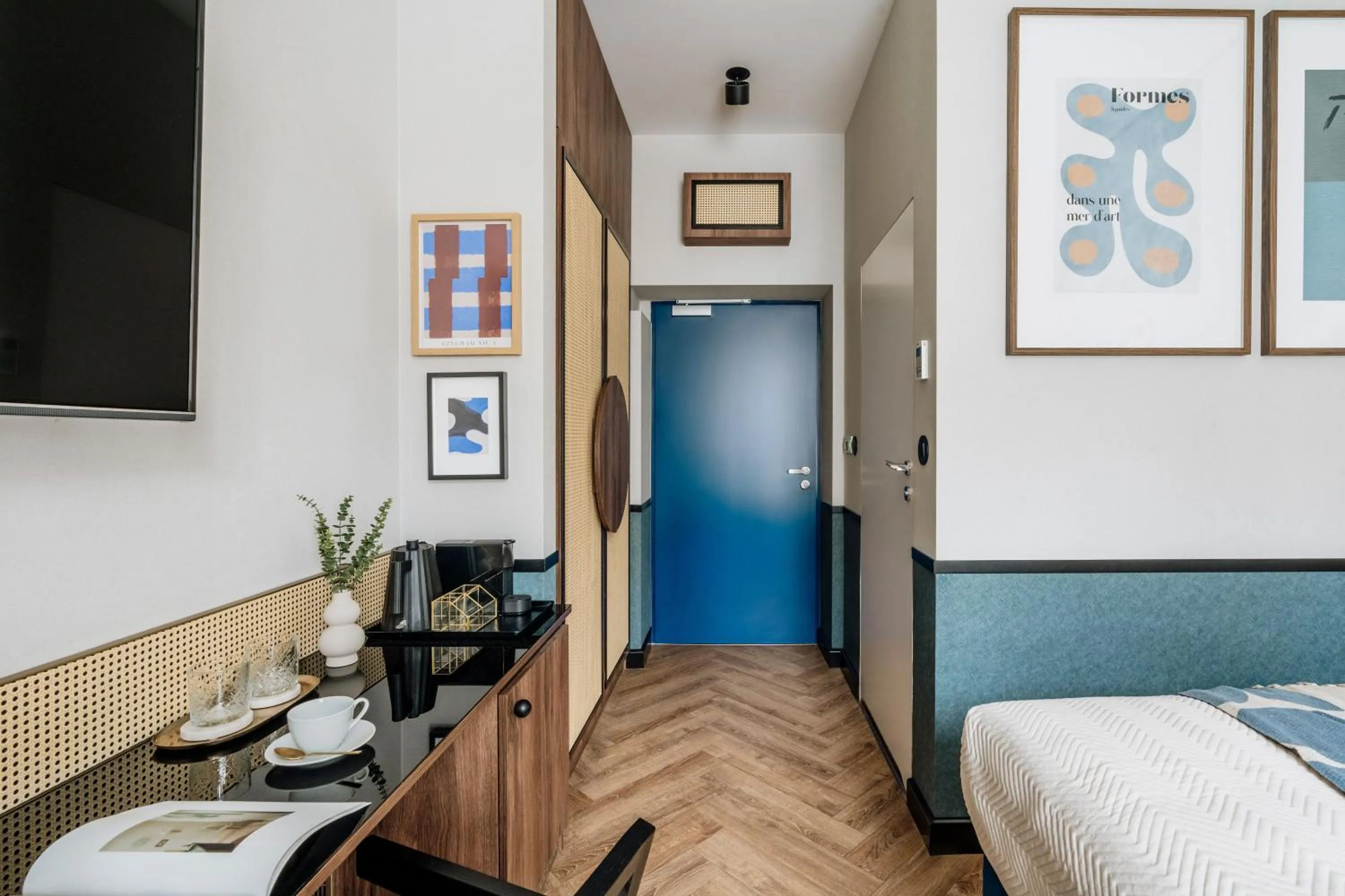 Bed in Colette - LoftAffair Collection