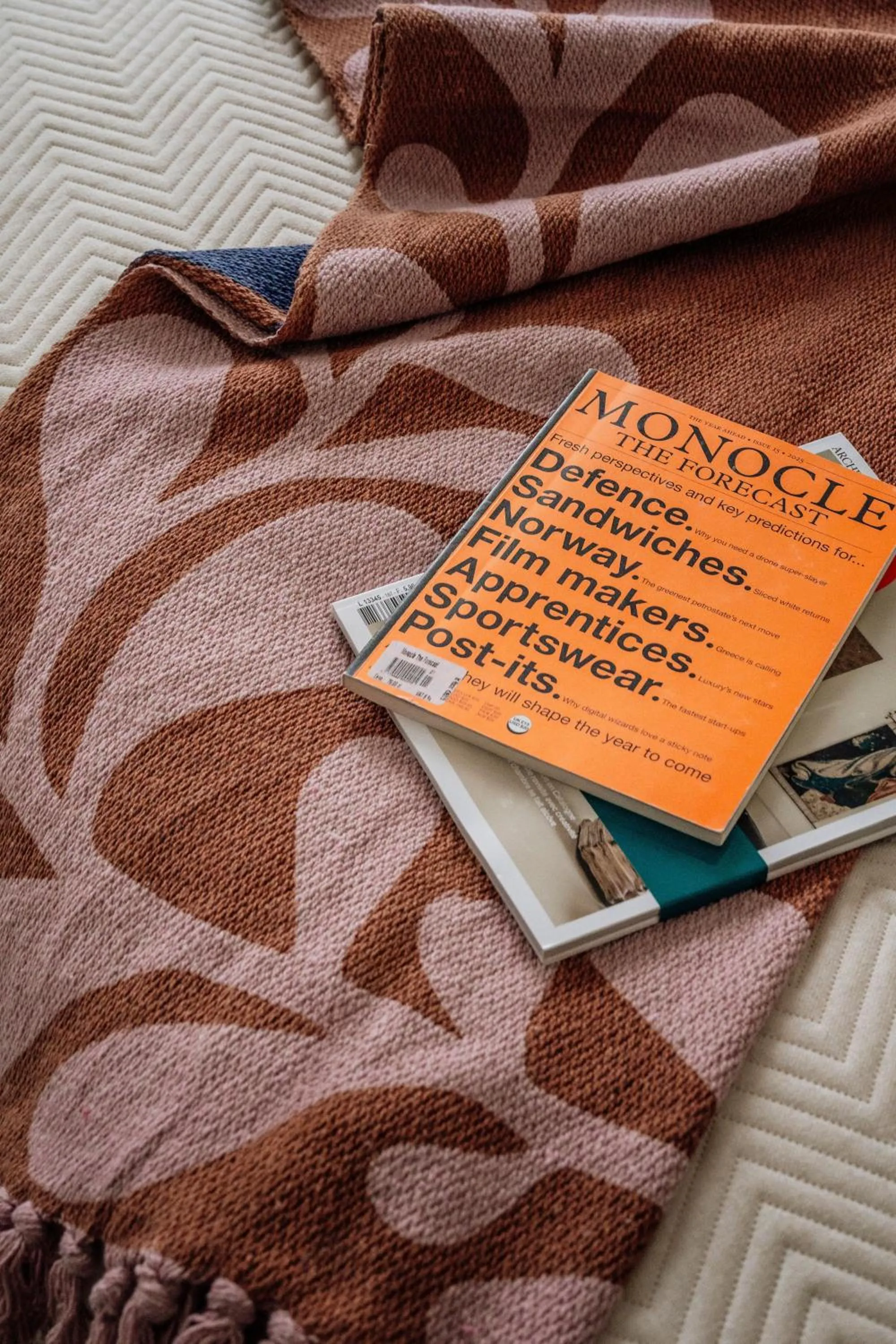 Bed in Colette - LoftAffair Collection