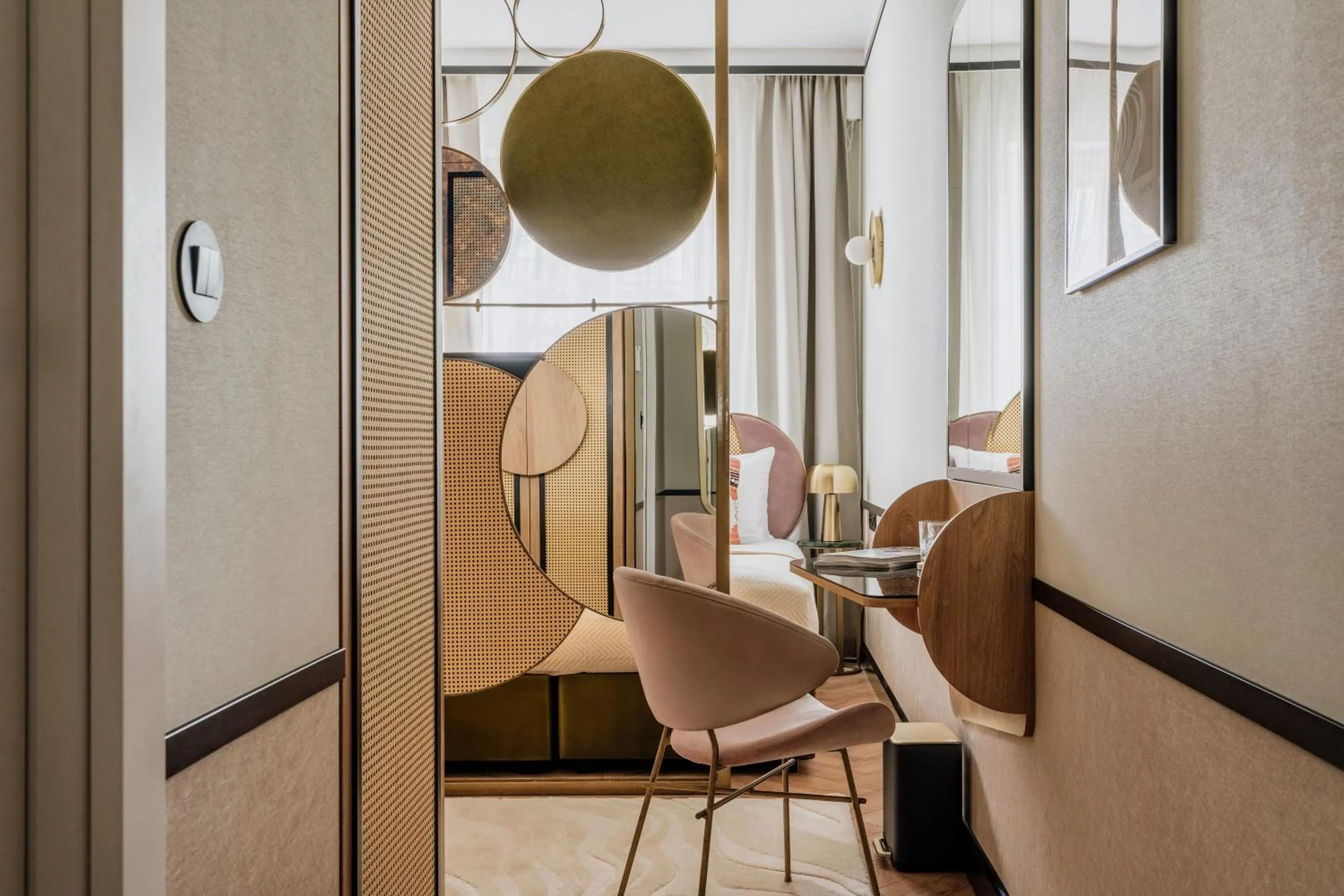 Photo of the whole room in Colette - LoftAffair Collection