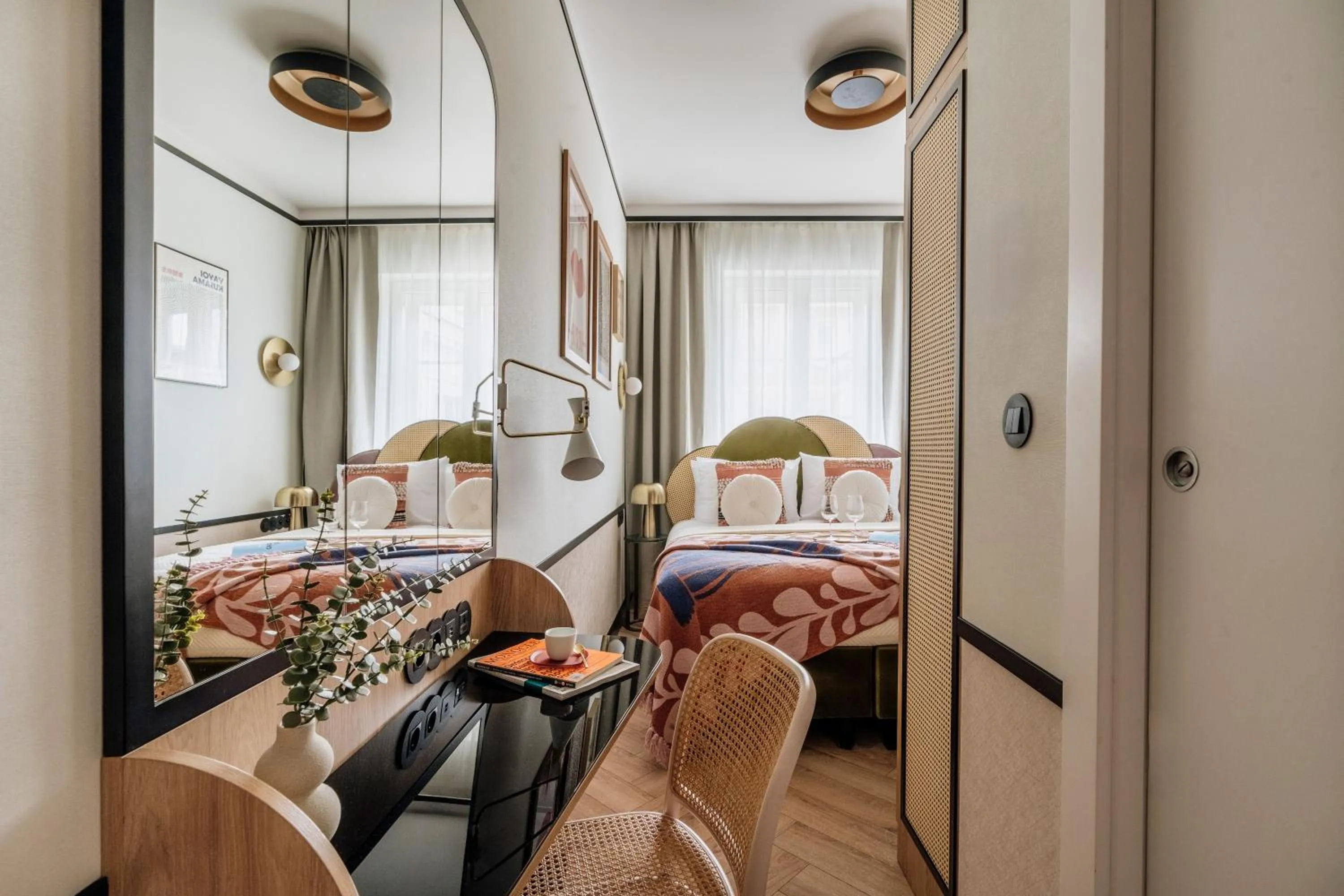 Bed in Colette - LoftAffair Collection