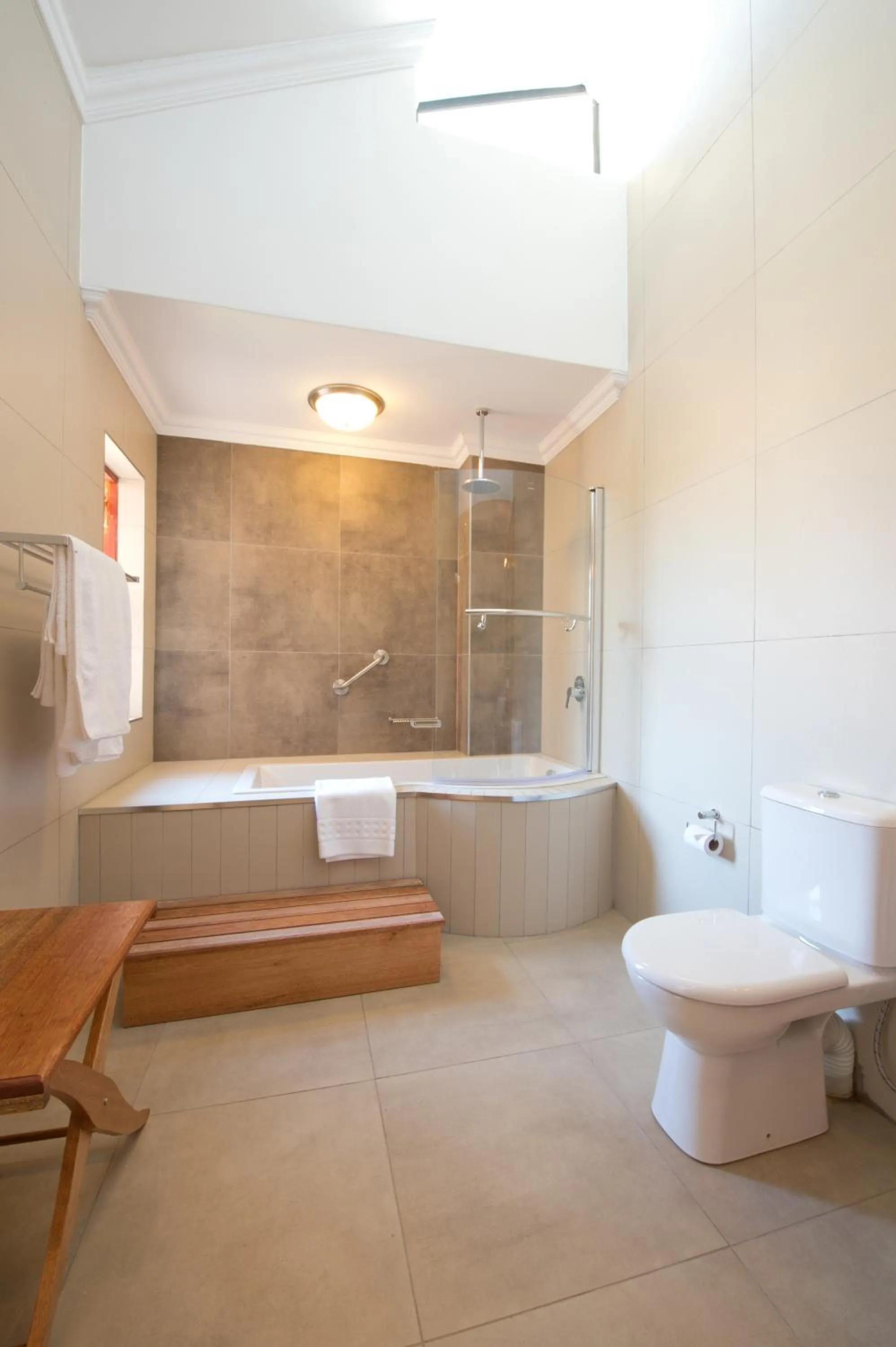 Bathroom in The Finches Nest