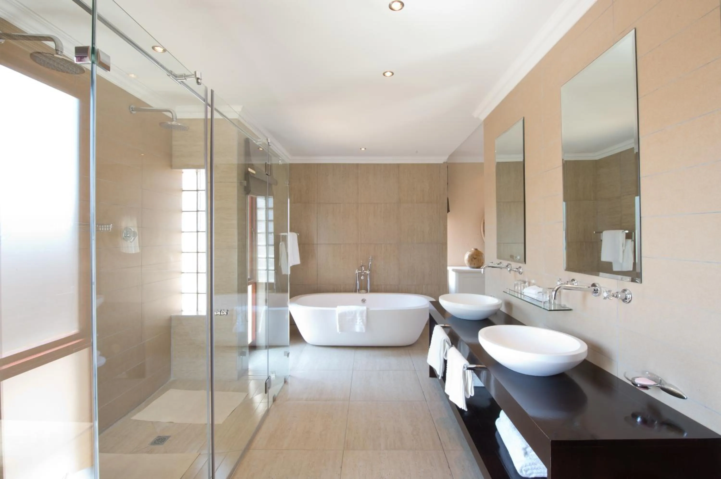 Bathroom in The Finches Nest