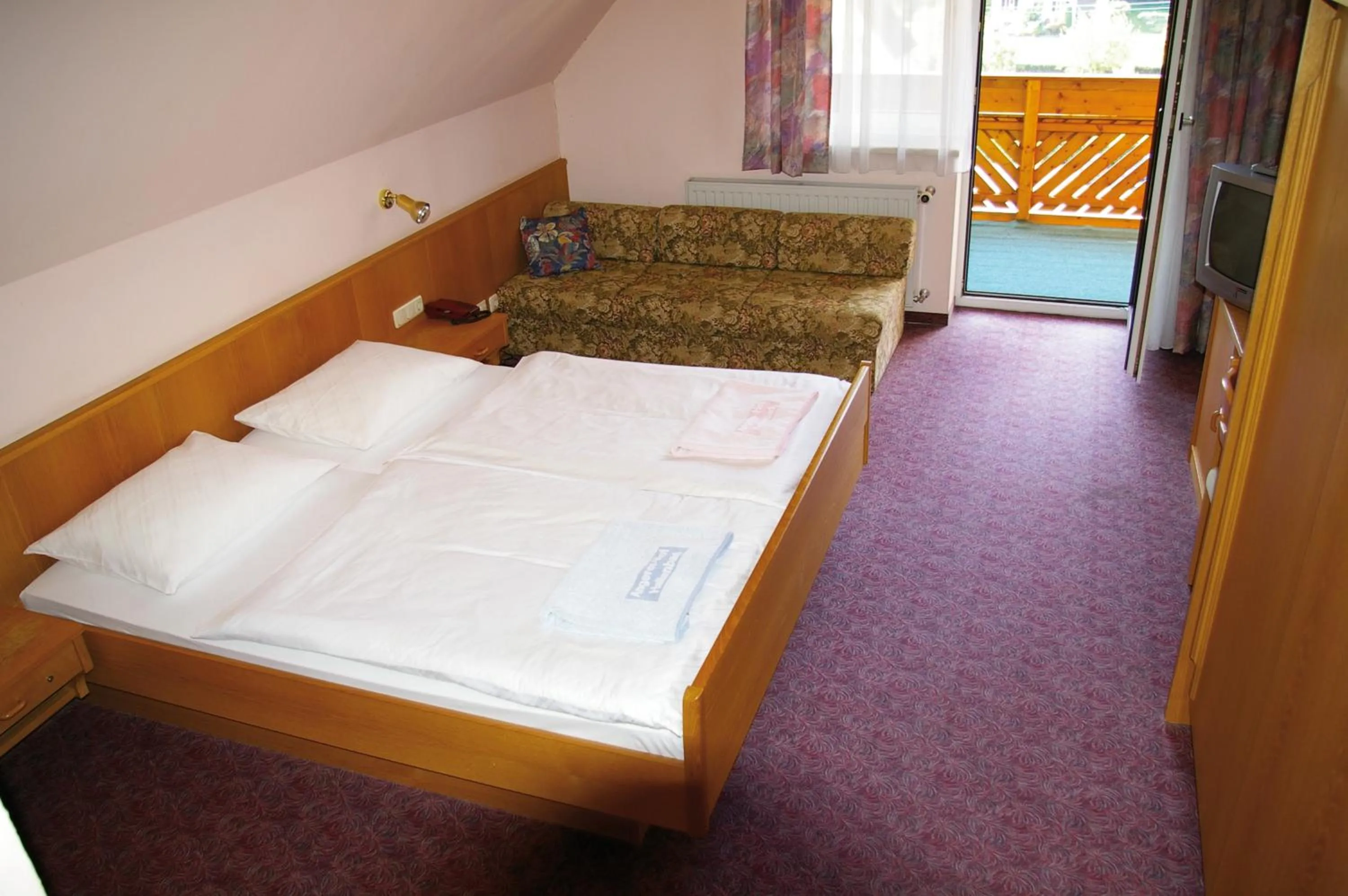 Photo of the whole room, Bed in Hotel Angerer-Hof