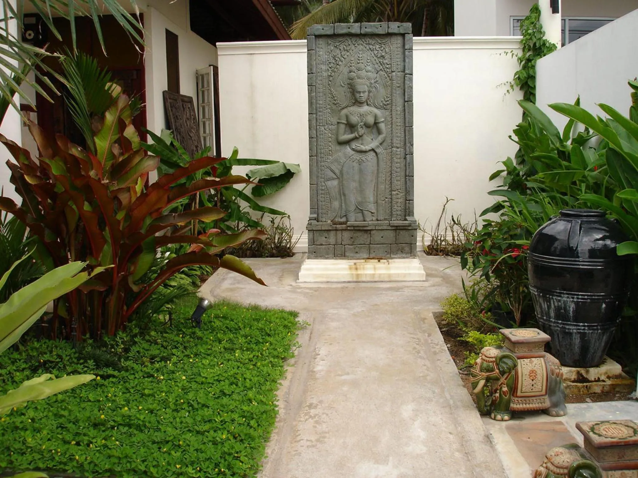 Garden view in Nakara Residence