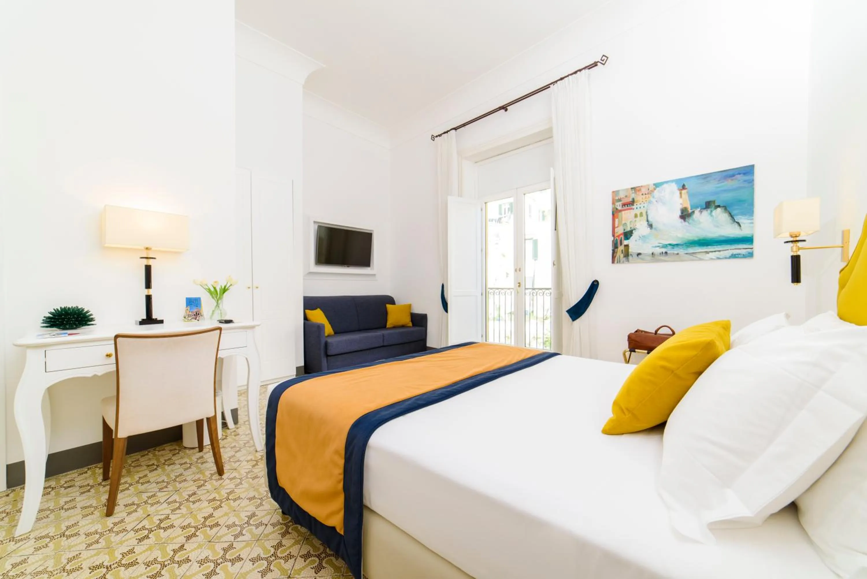 TV and multimedia, Bed in Amalfi Luxury House