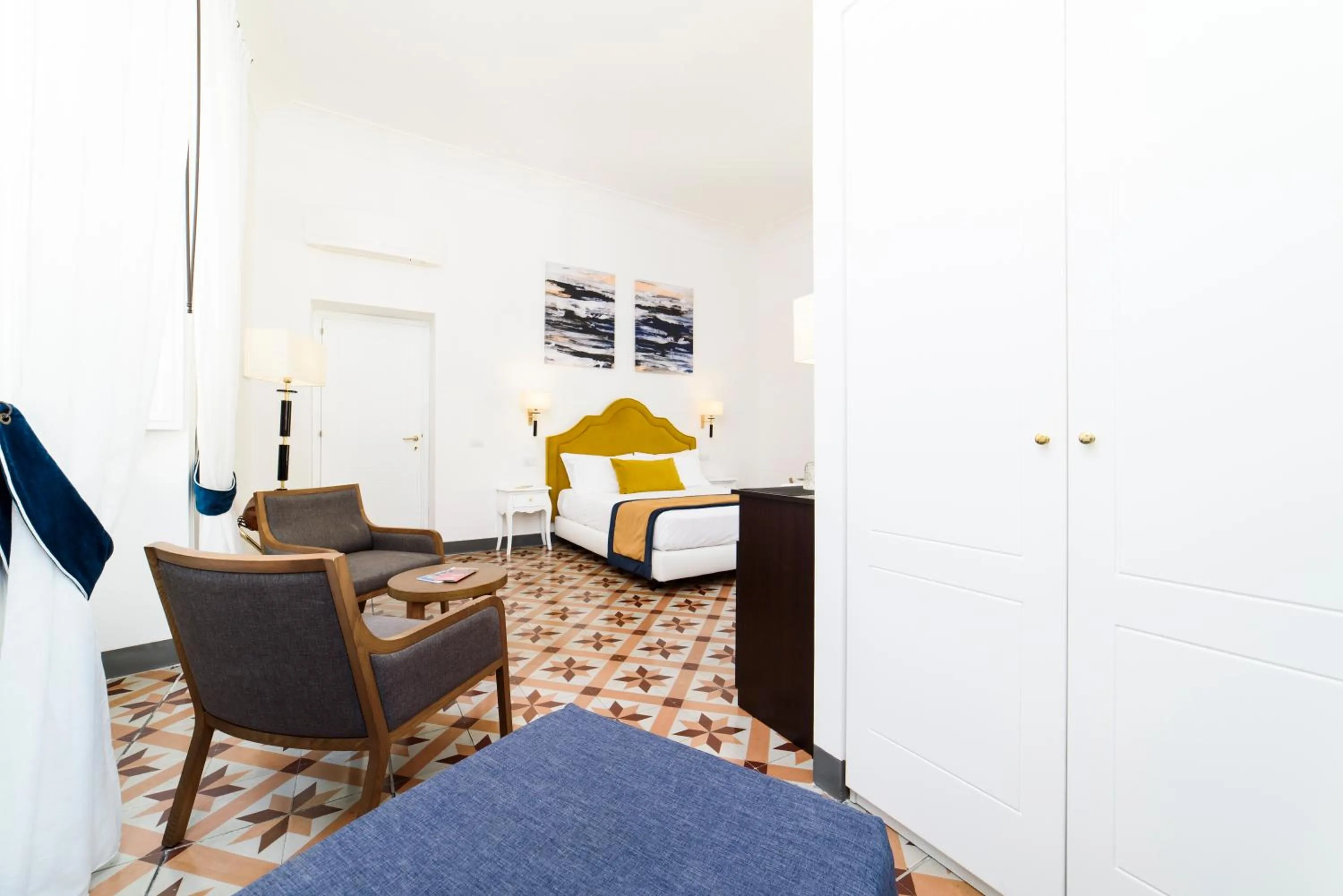 TV and multimedia, Bed in Amalfi Luxury House