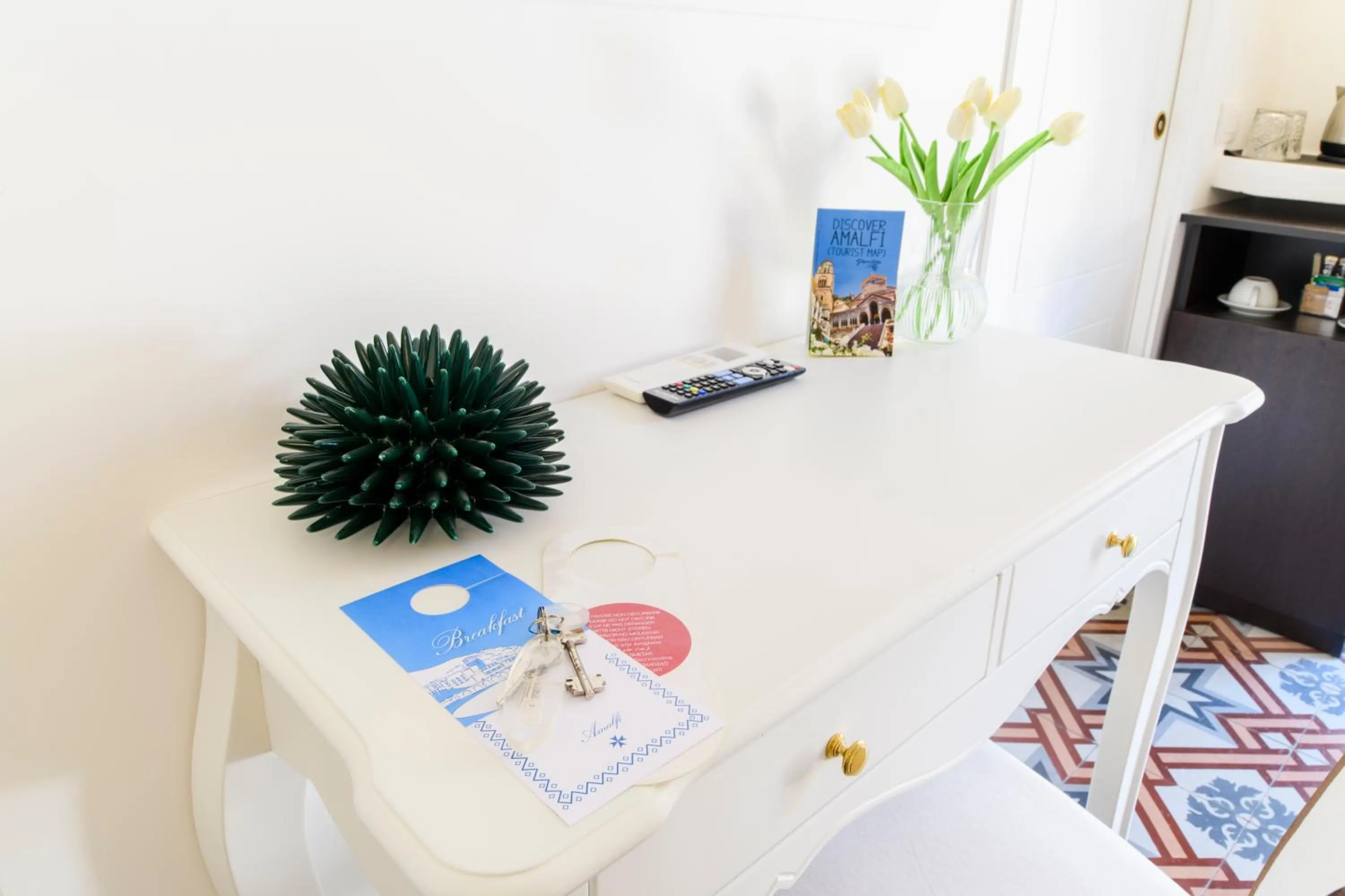 hair dresser in Amalfi Luxury House