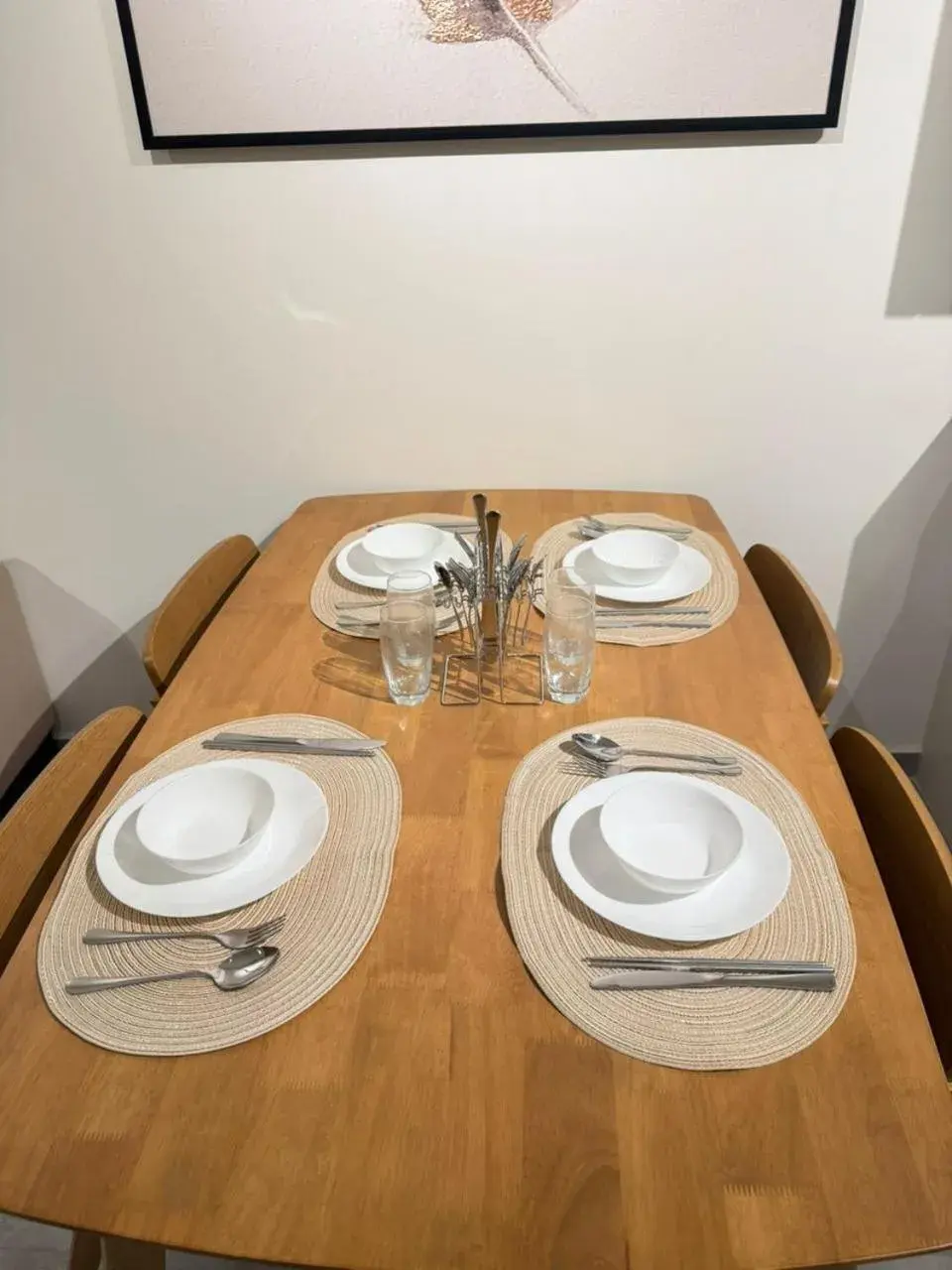 Dining area in Agile Suites Kuala Lumpur TRX Dining area in Agile Suites Kuala Lumpur TRX