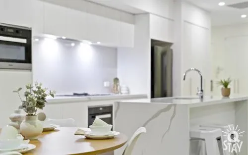 Ruby - 2 Bedroom Penthouse in Surfers Paradise!