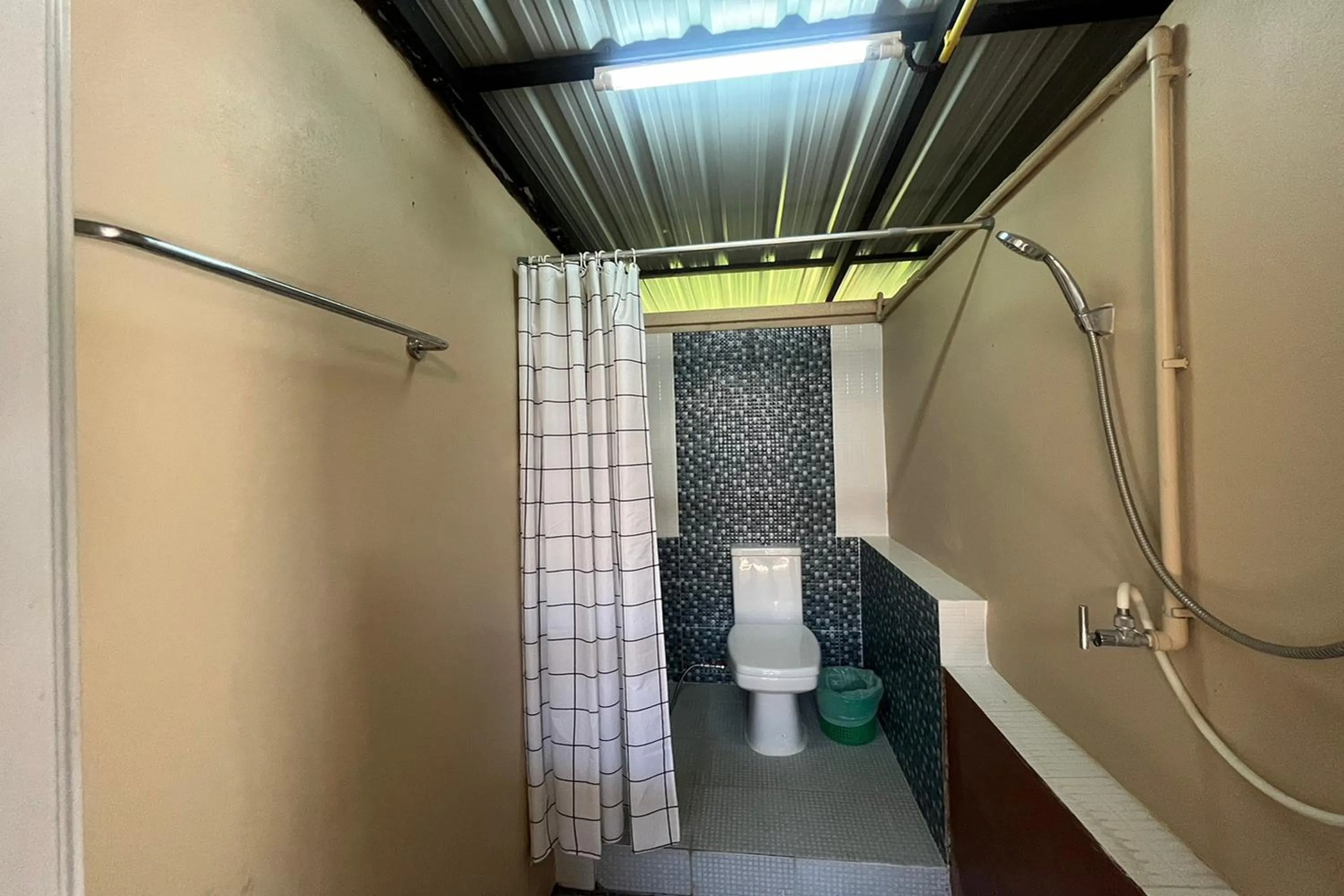 Bathroom in Tung Lakorn Farm