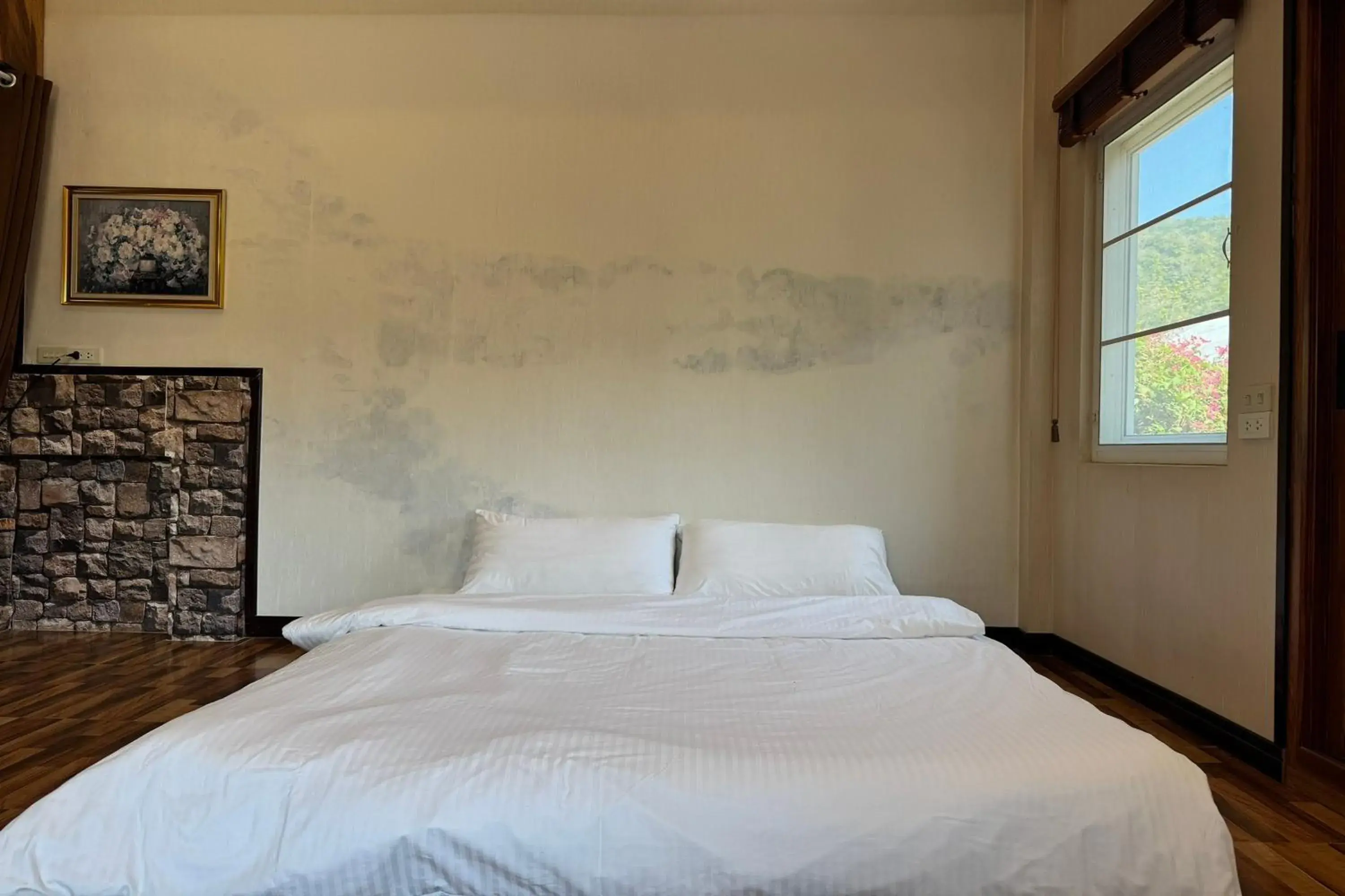 Villa with Private Pool in Tung Lakorn Farm Villa with Private Pool in Tung Lakorn Farm