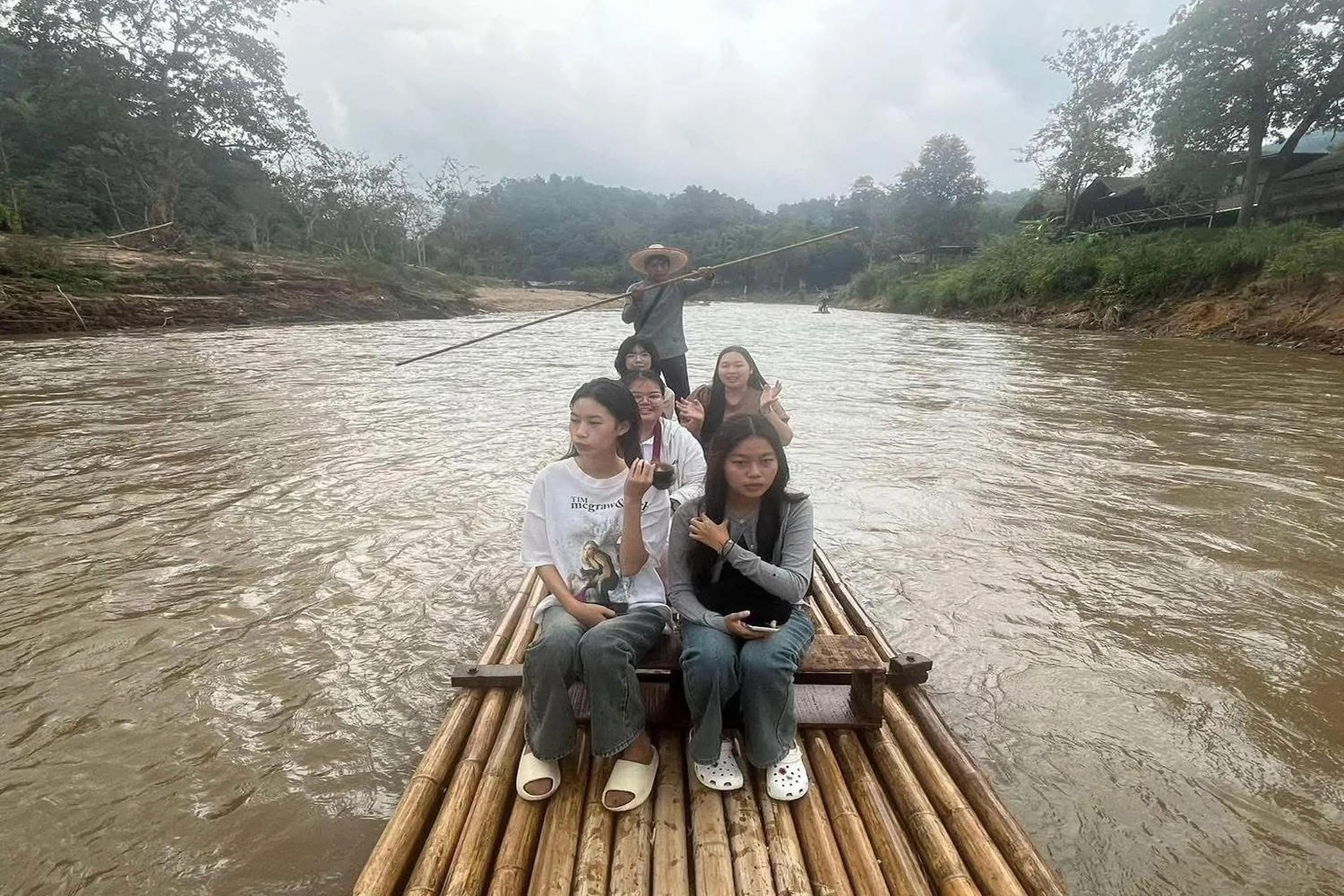group of guests in Tung Lakorn Farm