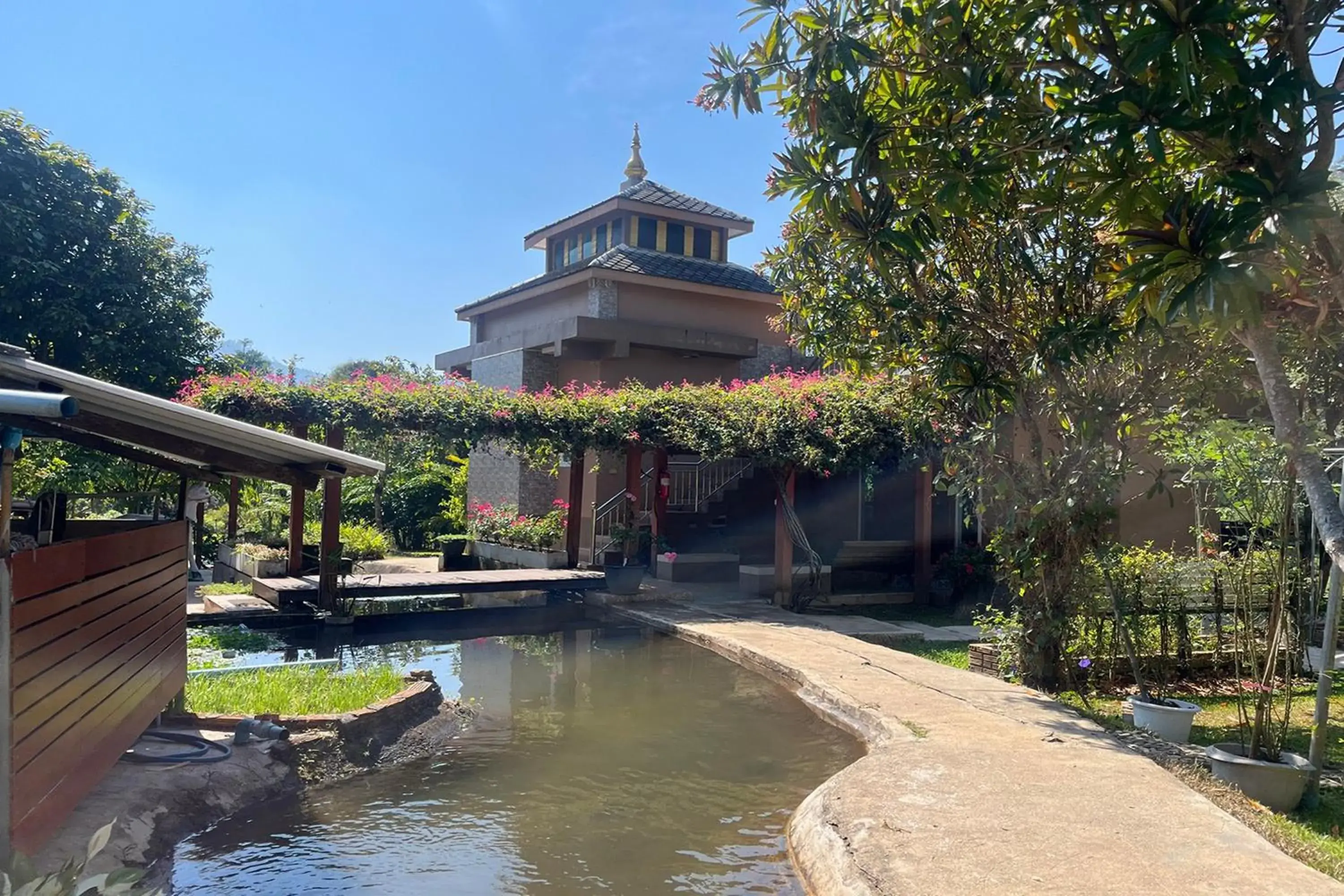 Tung Lakorn Farm Tung Lakorn Farm