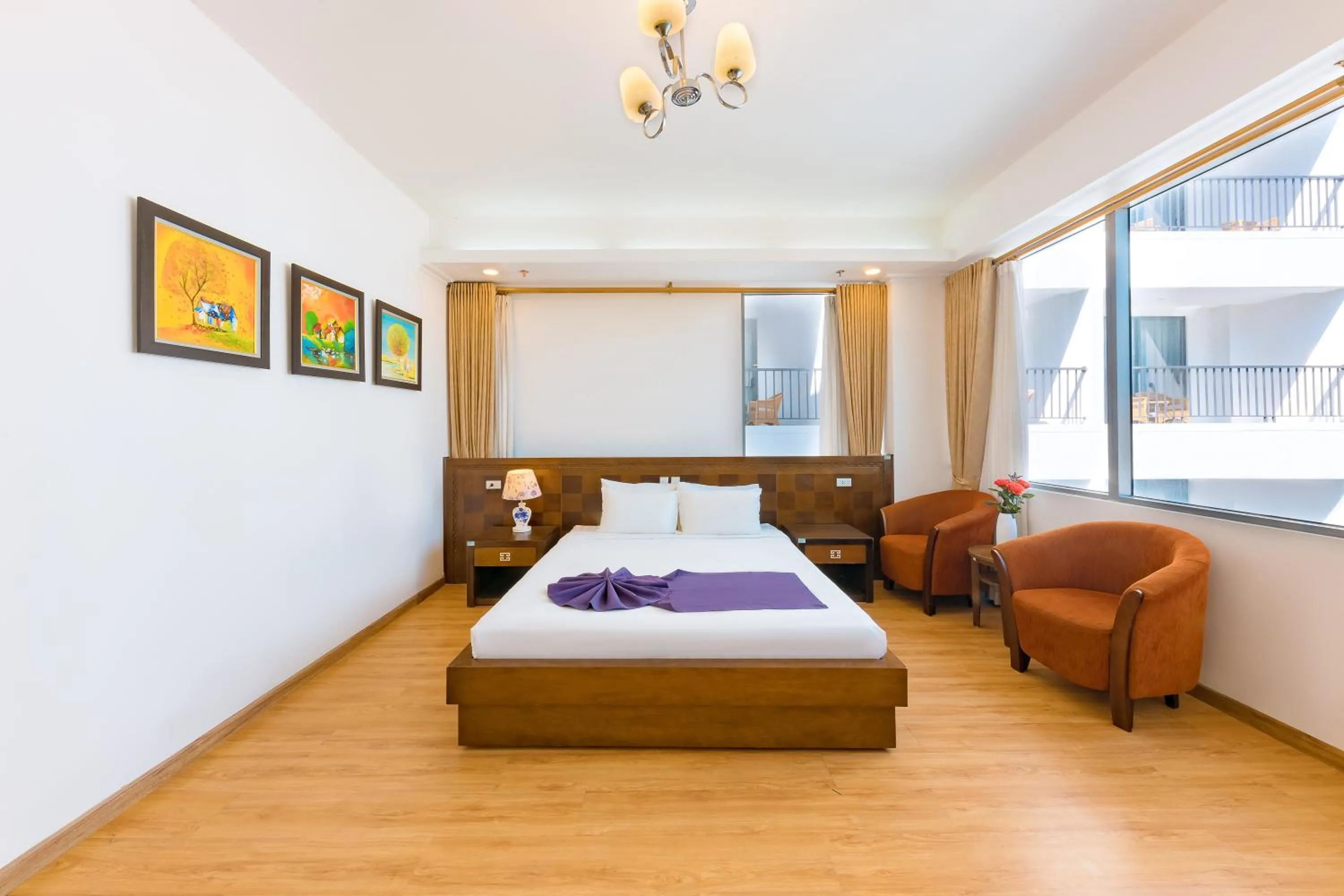 Bed in Central Nha Trang Hotel