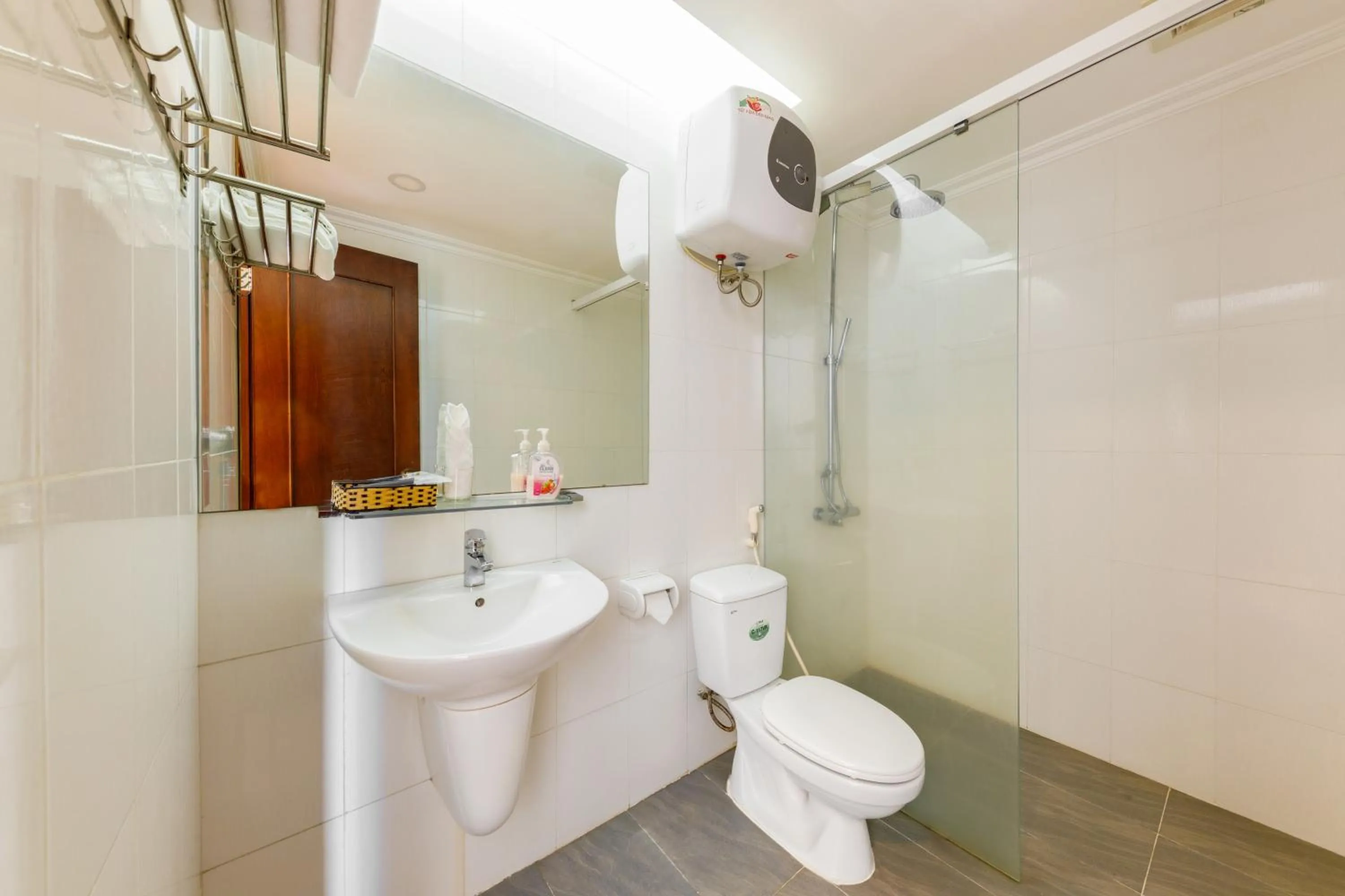 Shower in Central Nha Trang Hotel
