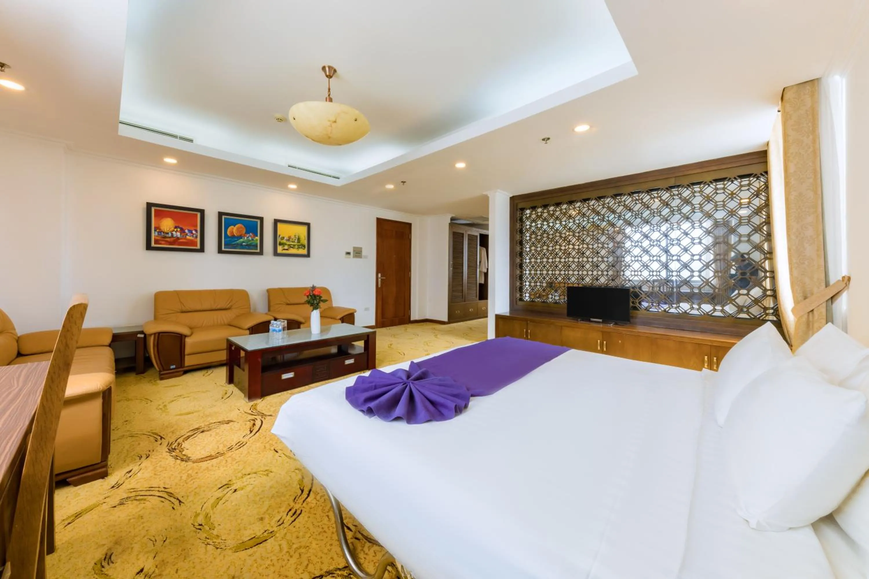 Bedroom, Bed in Central Nha Trang Hotel