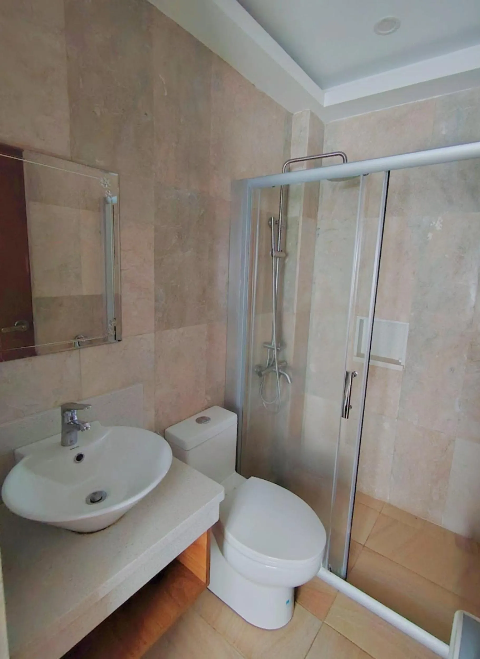 Shower in Ambien's Place Residential Hotel