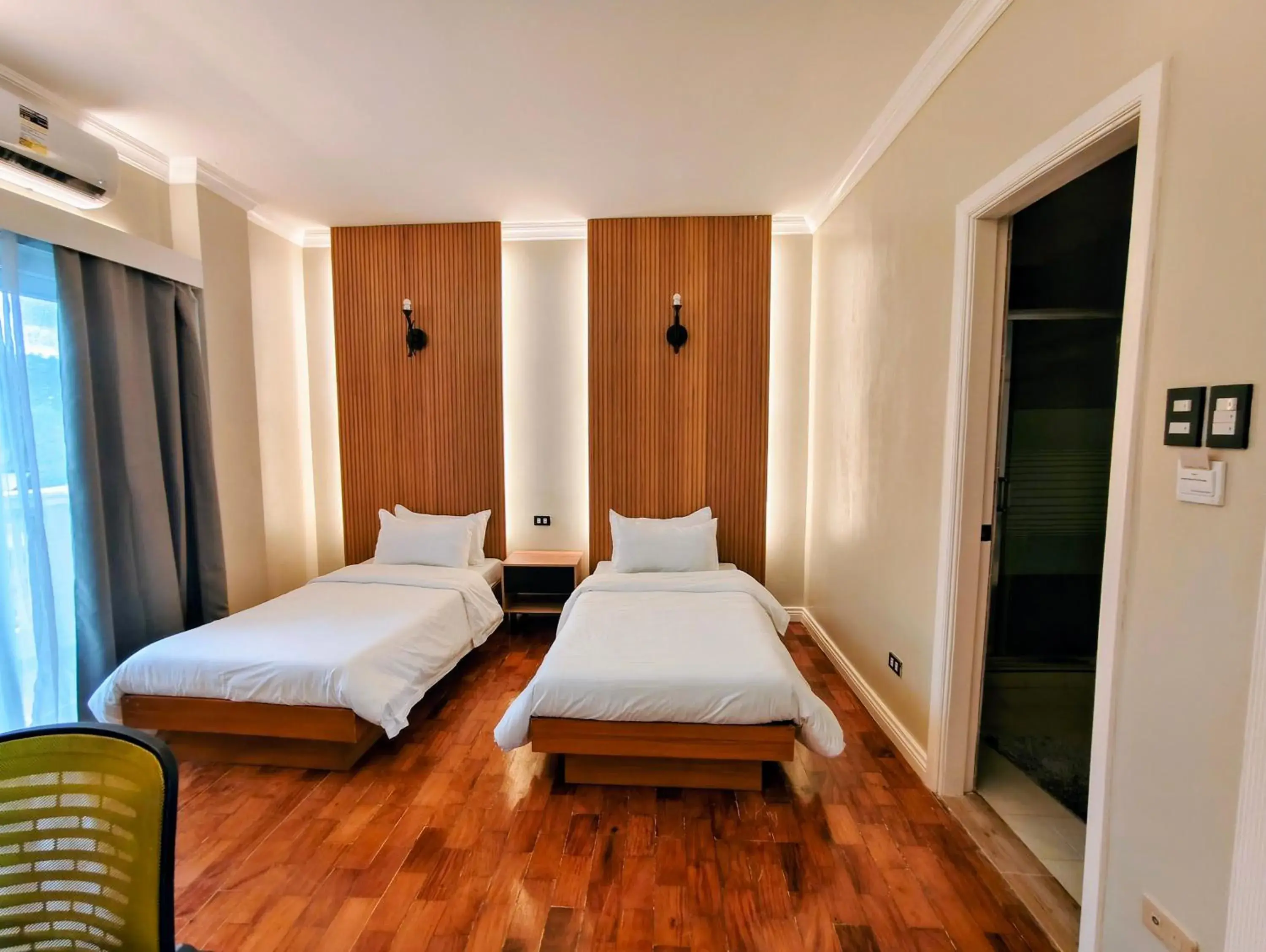Superior Twin Room in Ambien's Place Residential Hotel Superior Twin Room in Ambien's Place Residential Hotel