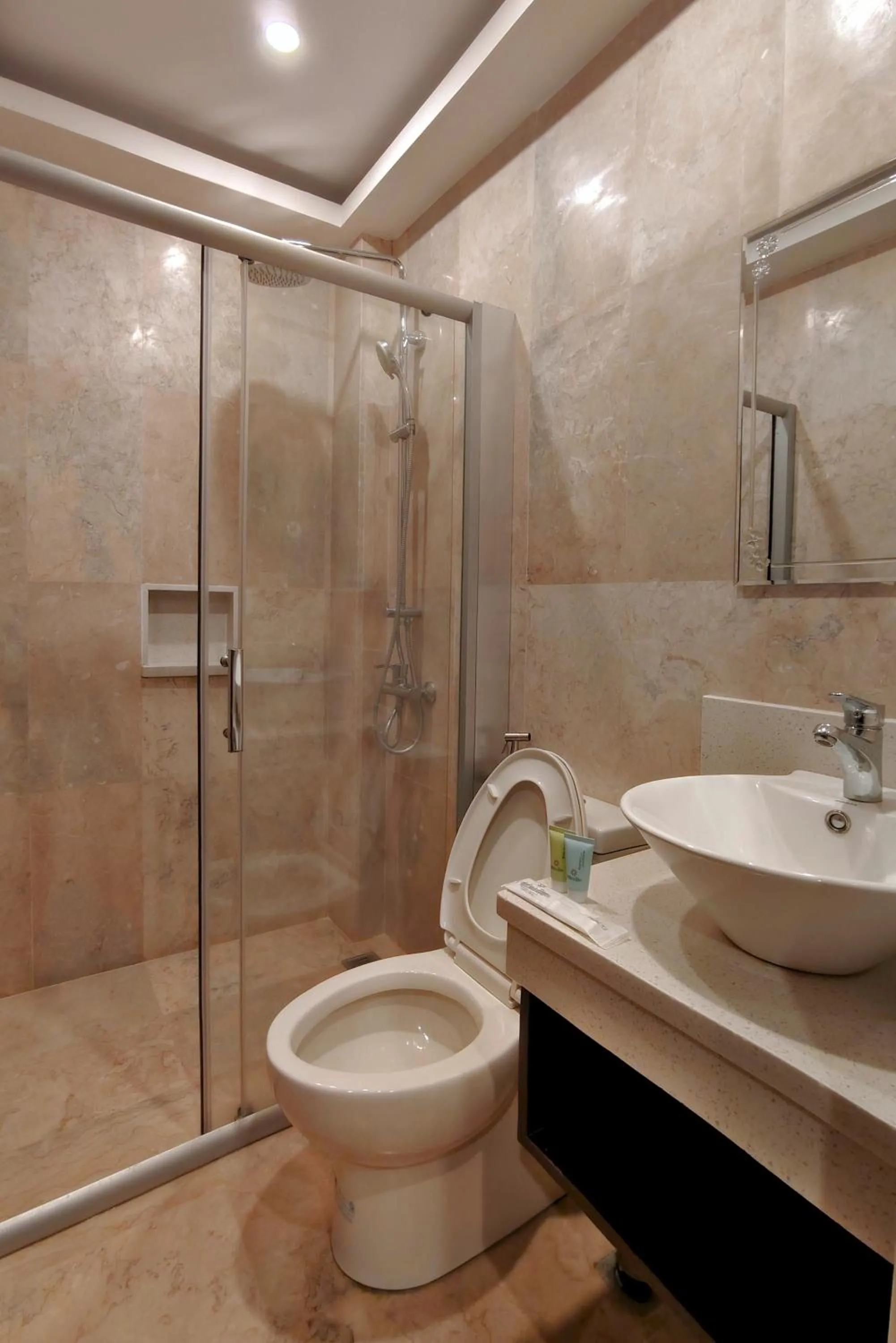 Ambien's Place Residential Hotel