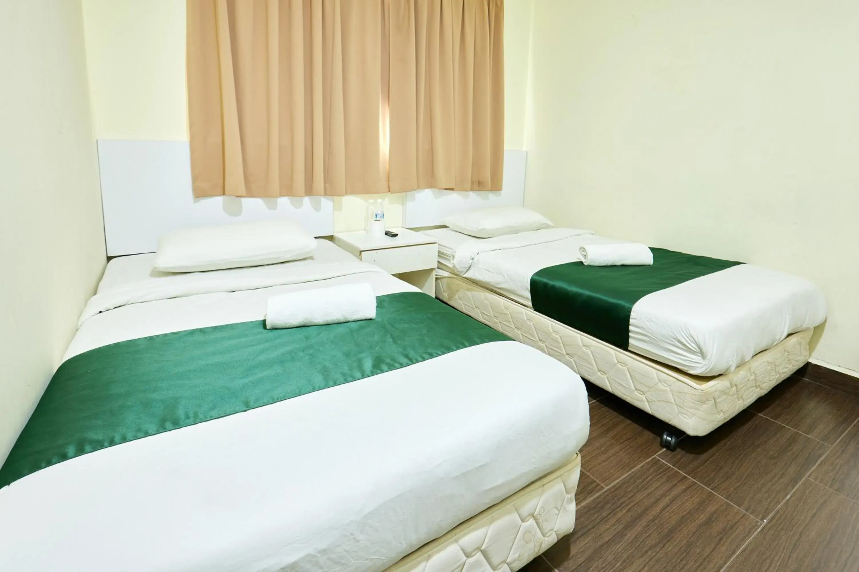 Twin Room with City View in Fast Hotel Sri Gombak Twin Room with City View in Fast Hotel Sri Gombak