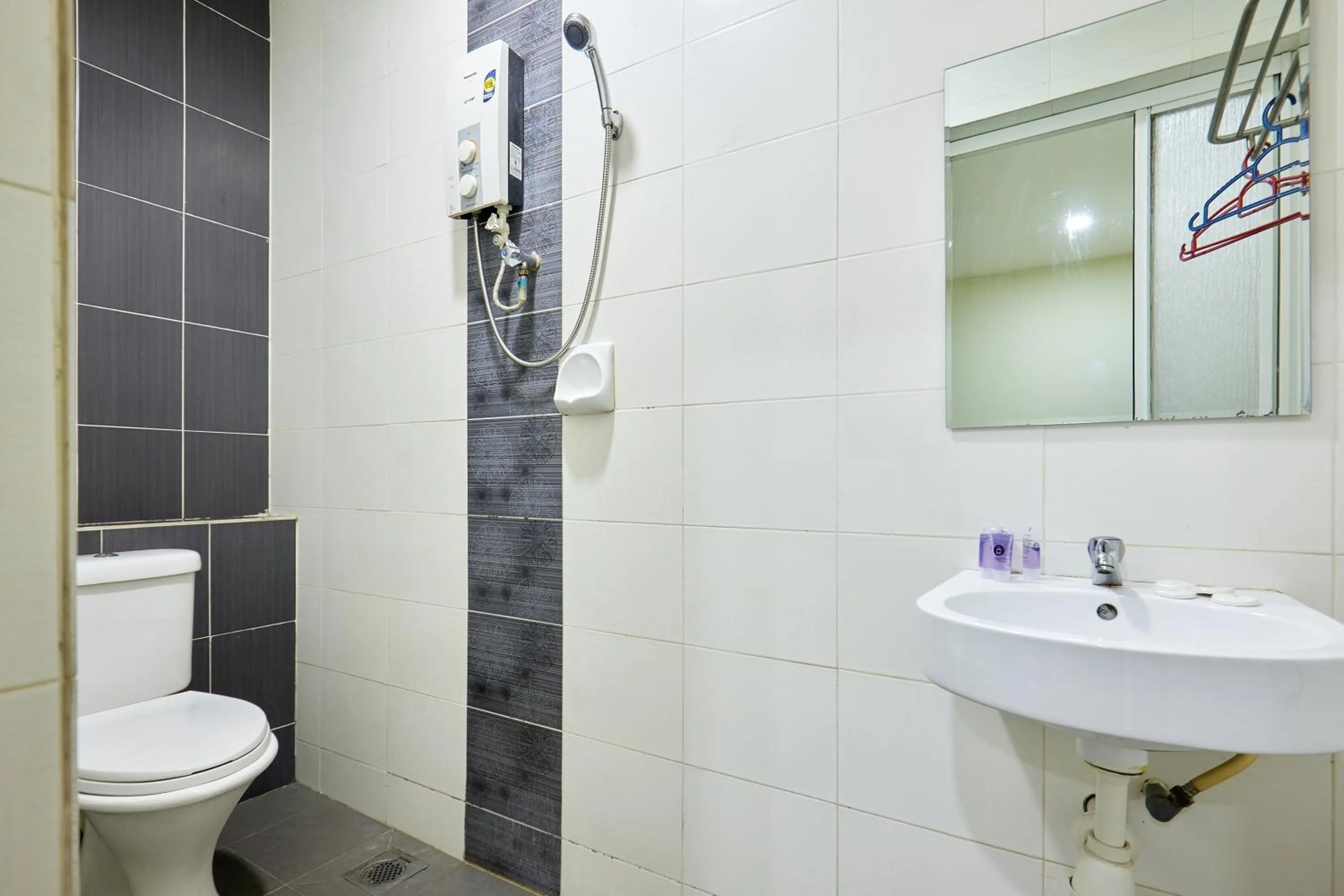 Bathroom in Fast Hotel Sri Gombak