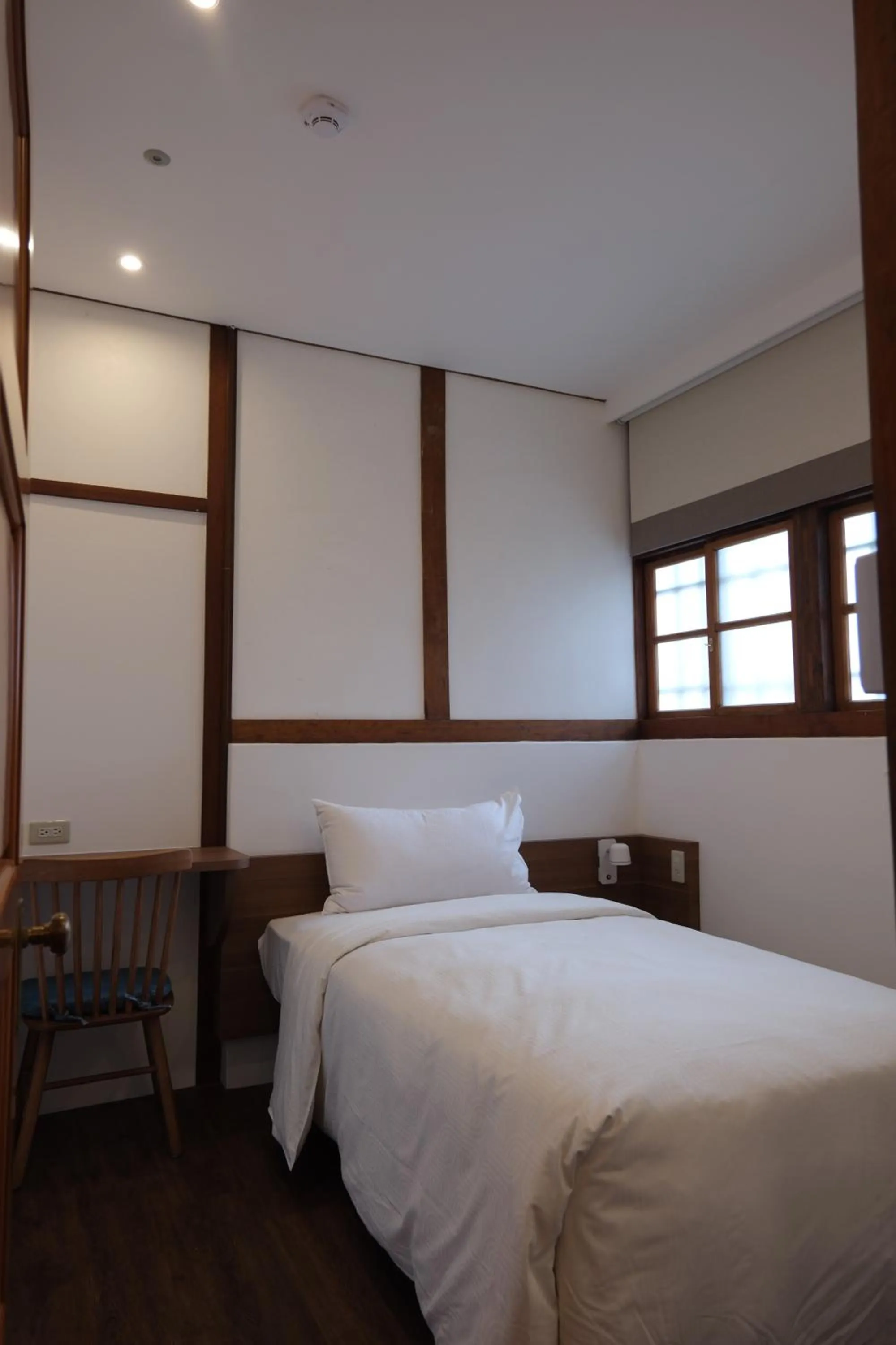 Standard Single Room with Shared Bathroom in Machiya Posong