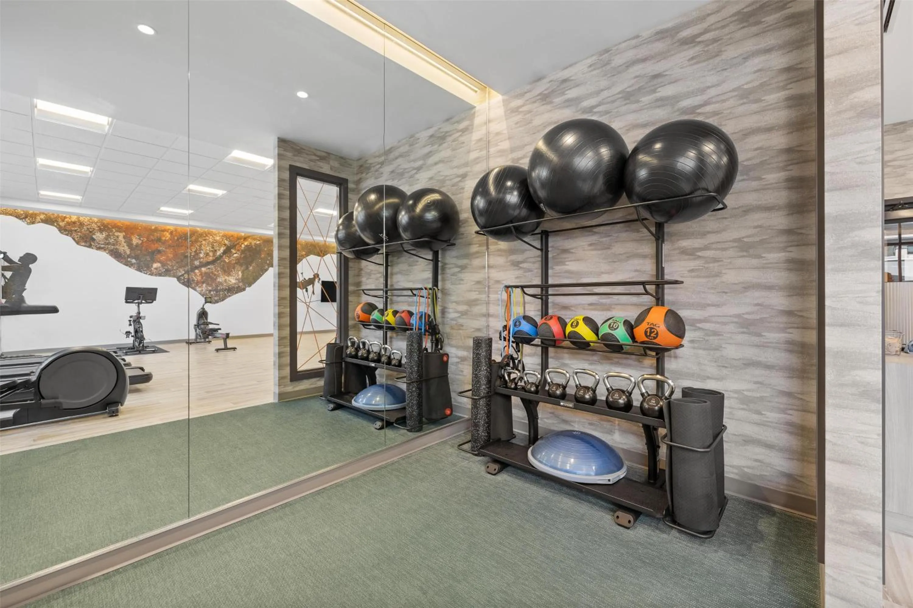 Fitness centre/facilities in Hyatt Place Rapid City/Downtown