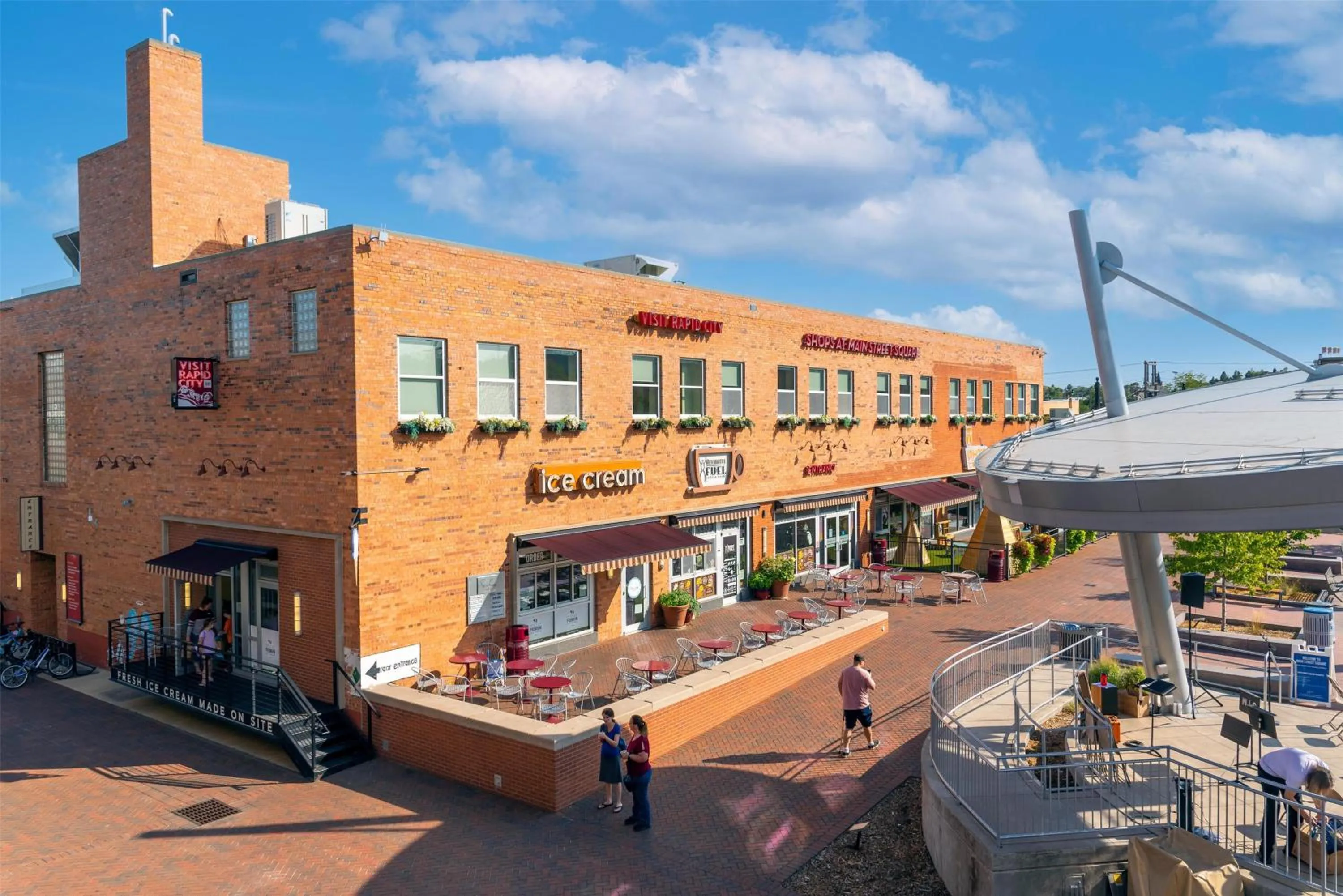 Location in Hyatt Place Rapid City/Downtown