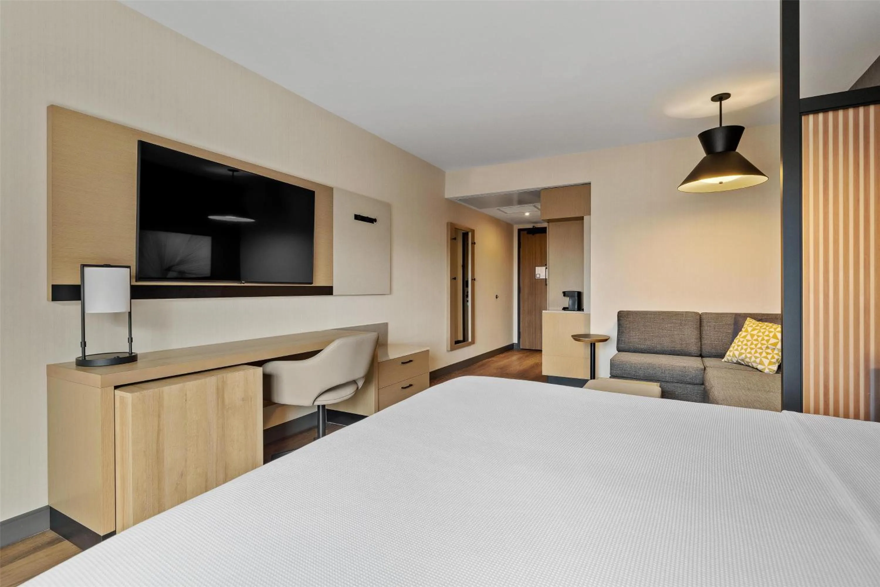 Bedroom, Bed in Hyatt Place Rapid City/Downtown