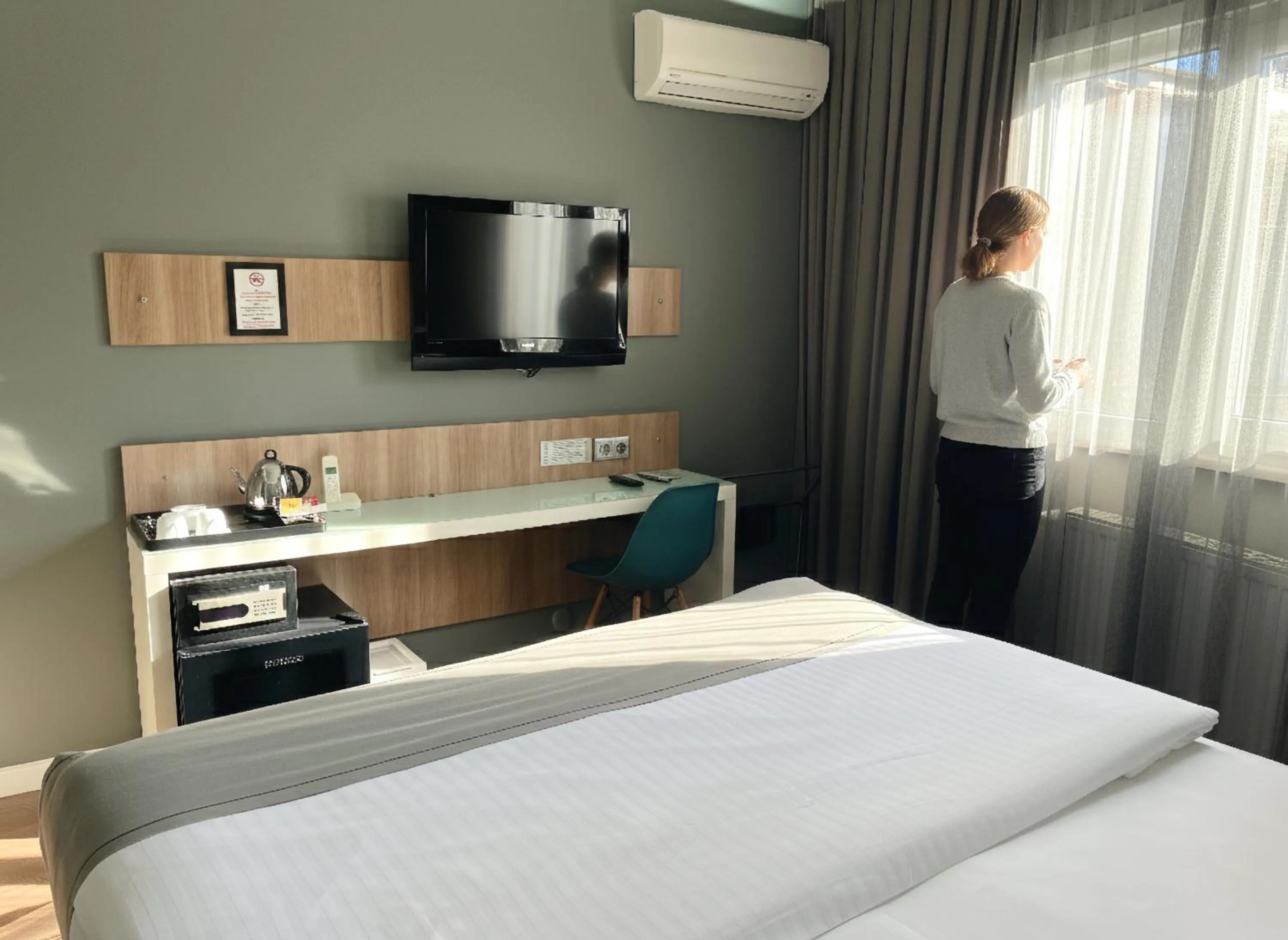 Photo of the whole room, Bed in My Dora Hotel