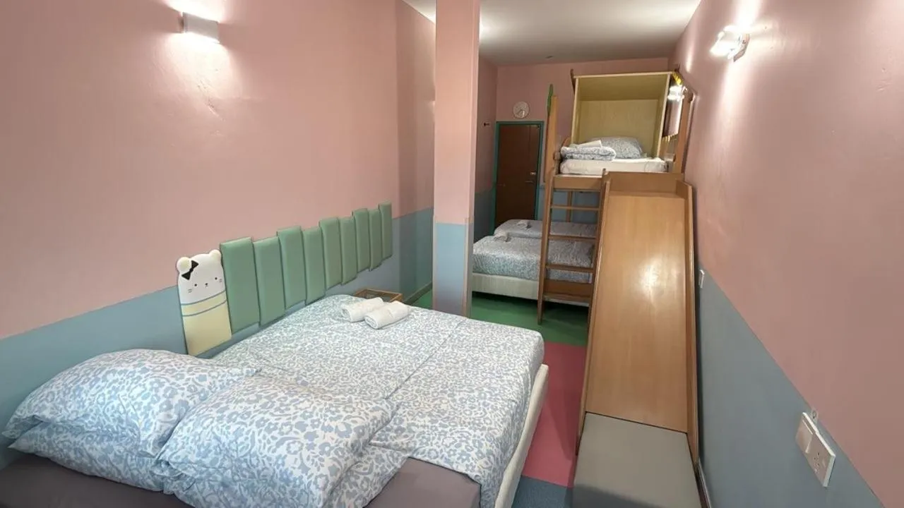 Bed in Hippo House Taiping