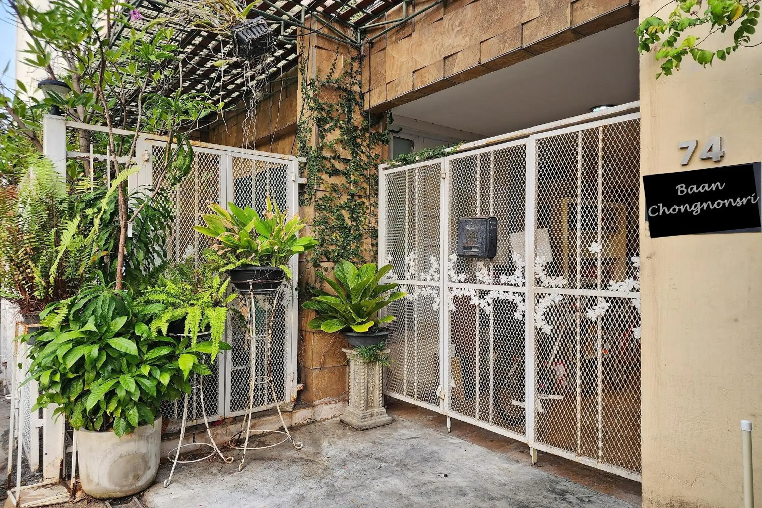 Property building in Baan Nara 15 Property building in Baan Nara 15