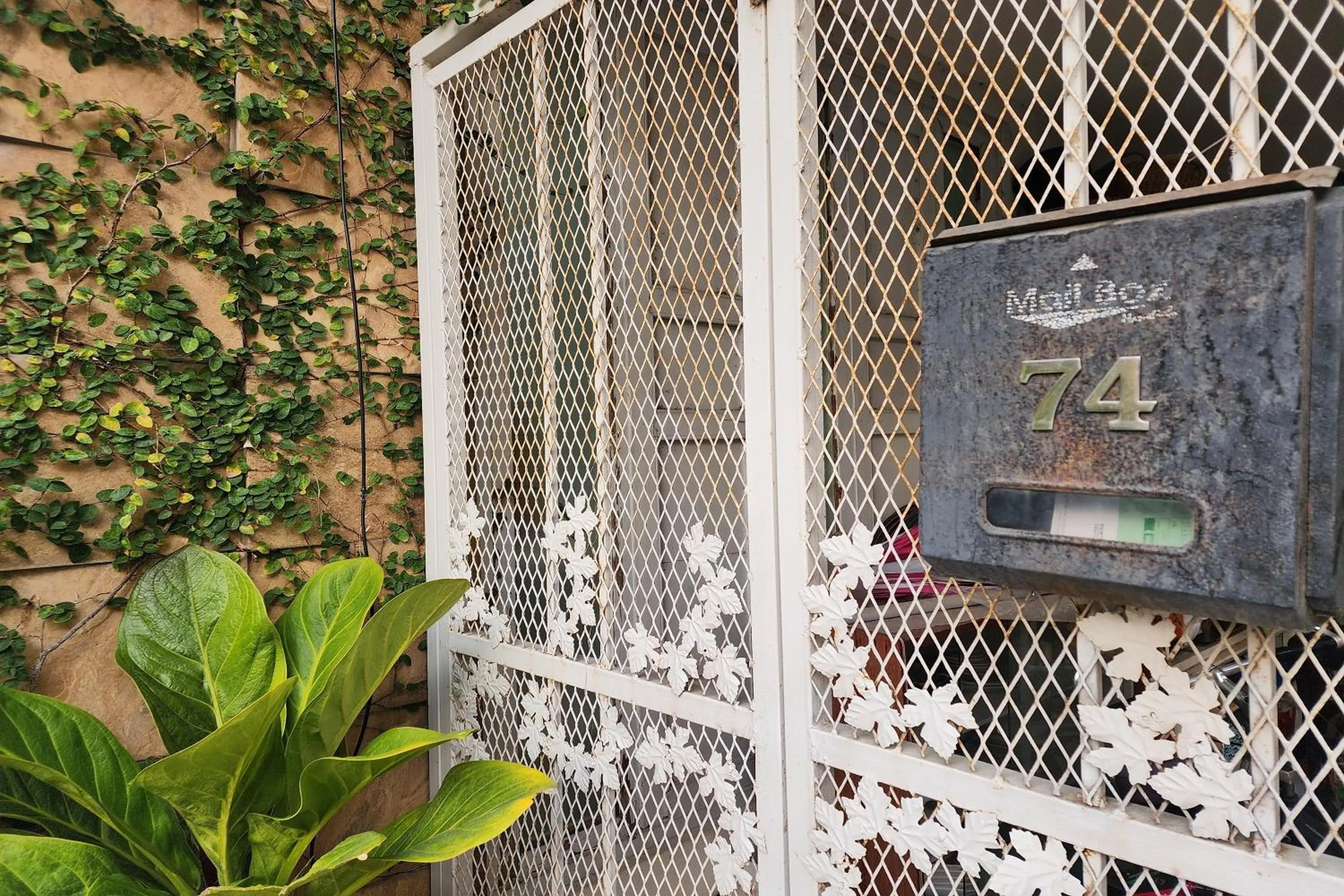Decorative detail in Baan Nara 15