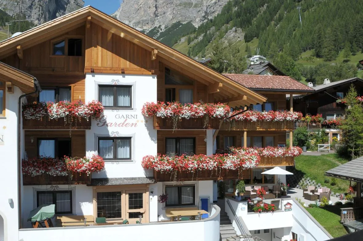 Pension Garden Hotel