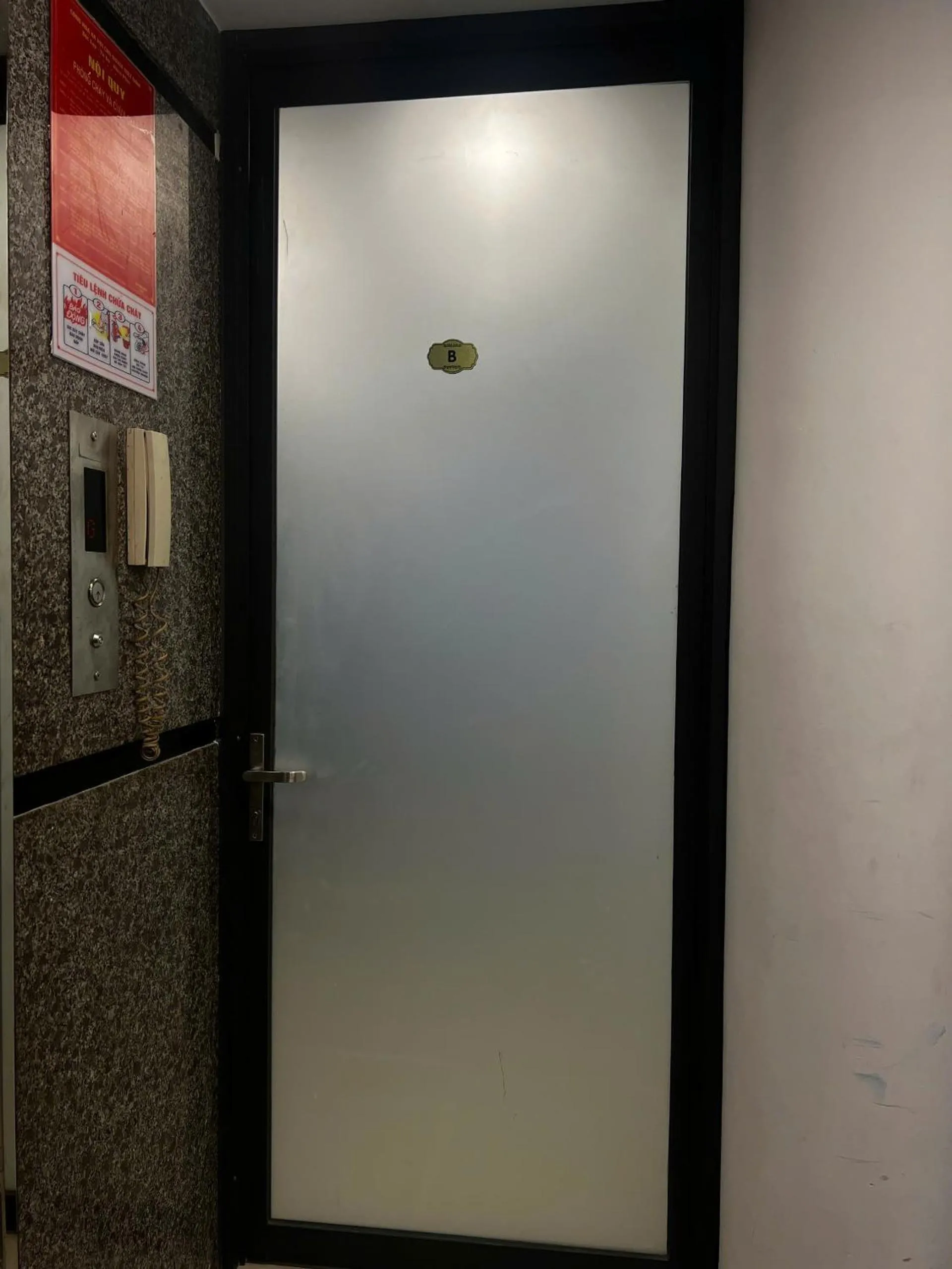 Photo of the whole room in TalaSaiGon Hotel