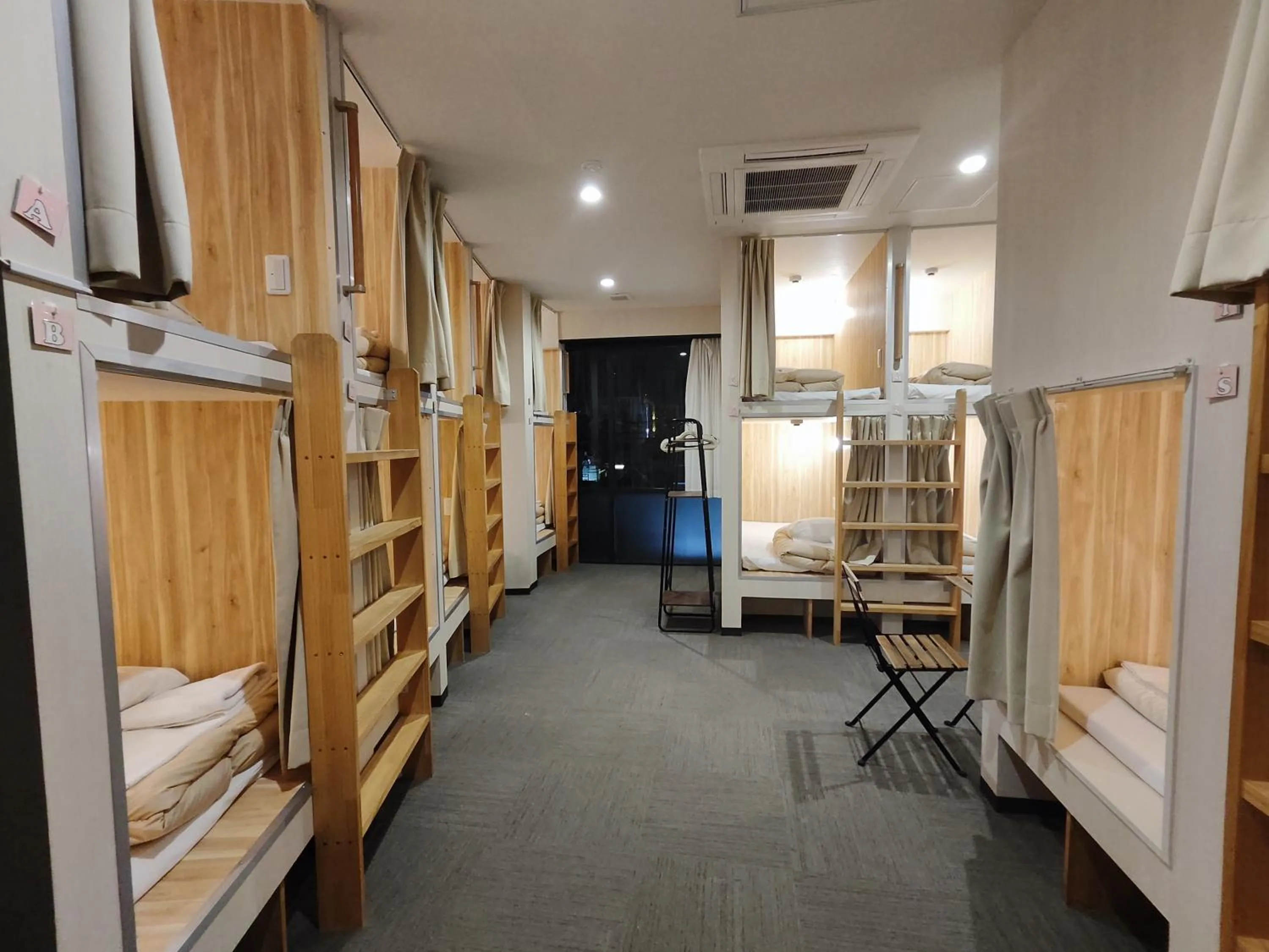 Bed in KOREGA ! Hostel Osaka Namba