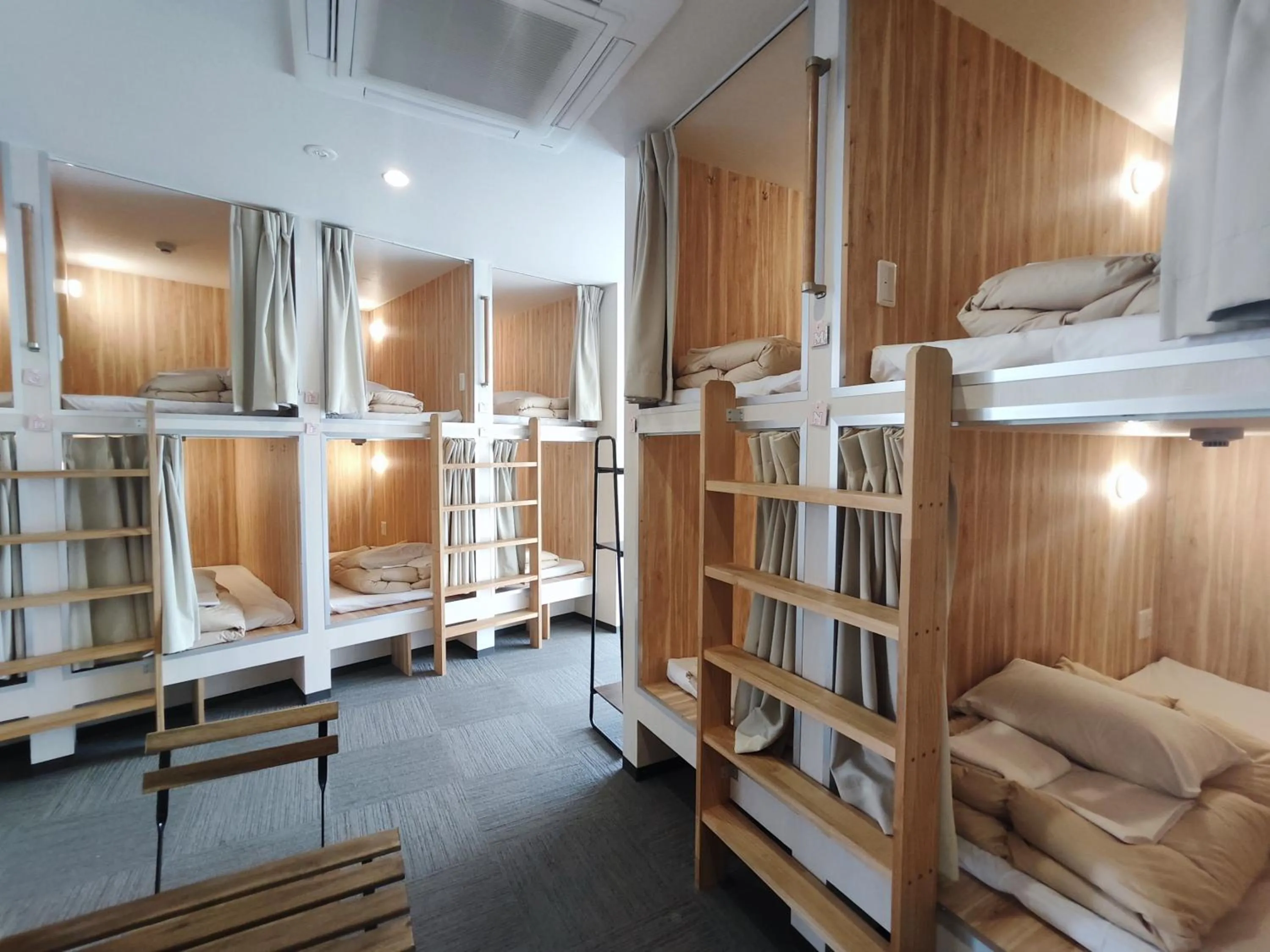 Bed in KOREGA ! Hostel Osaka Namba