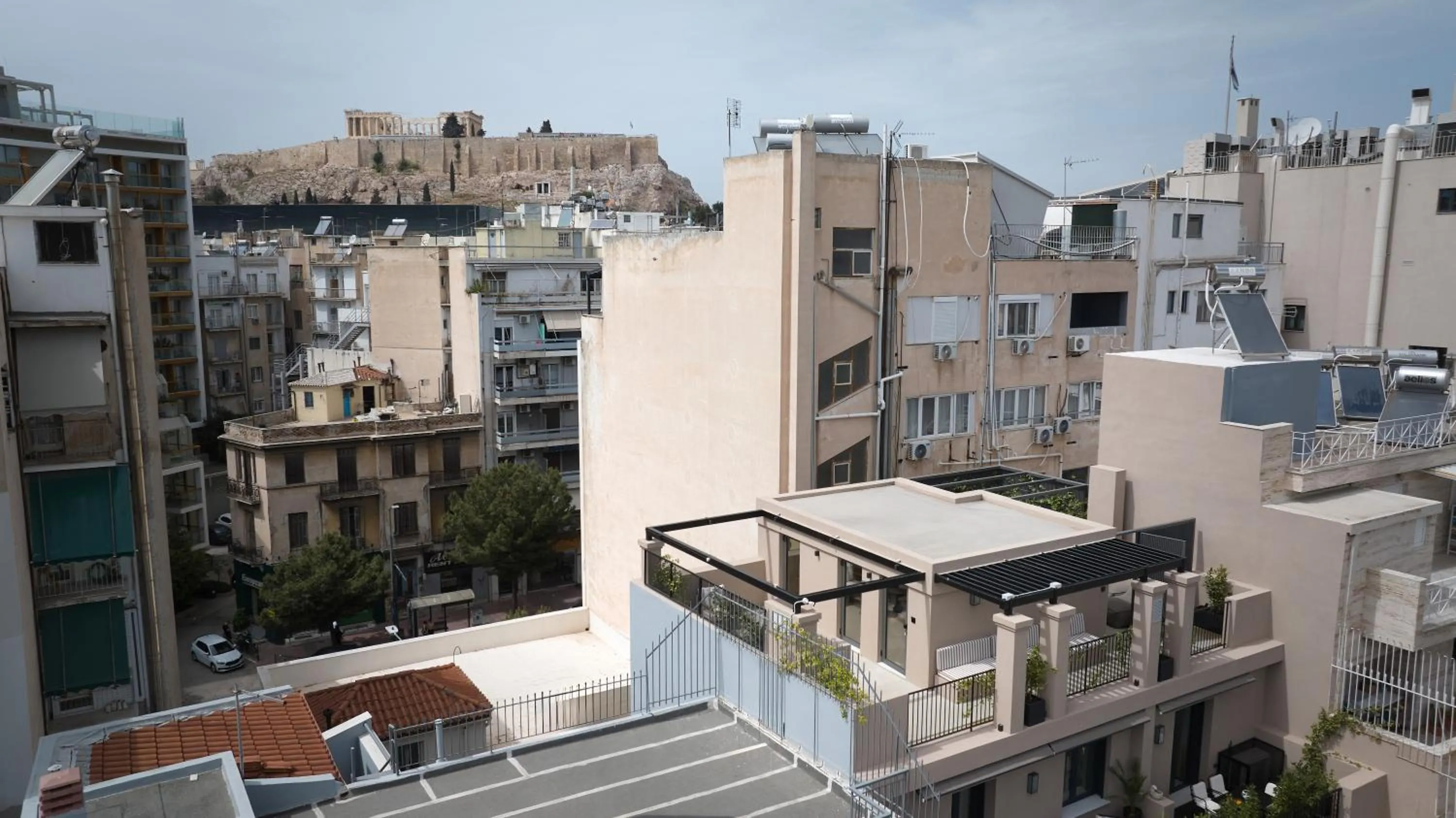 Property building in Kuka Luxury Living Athens