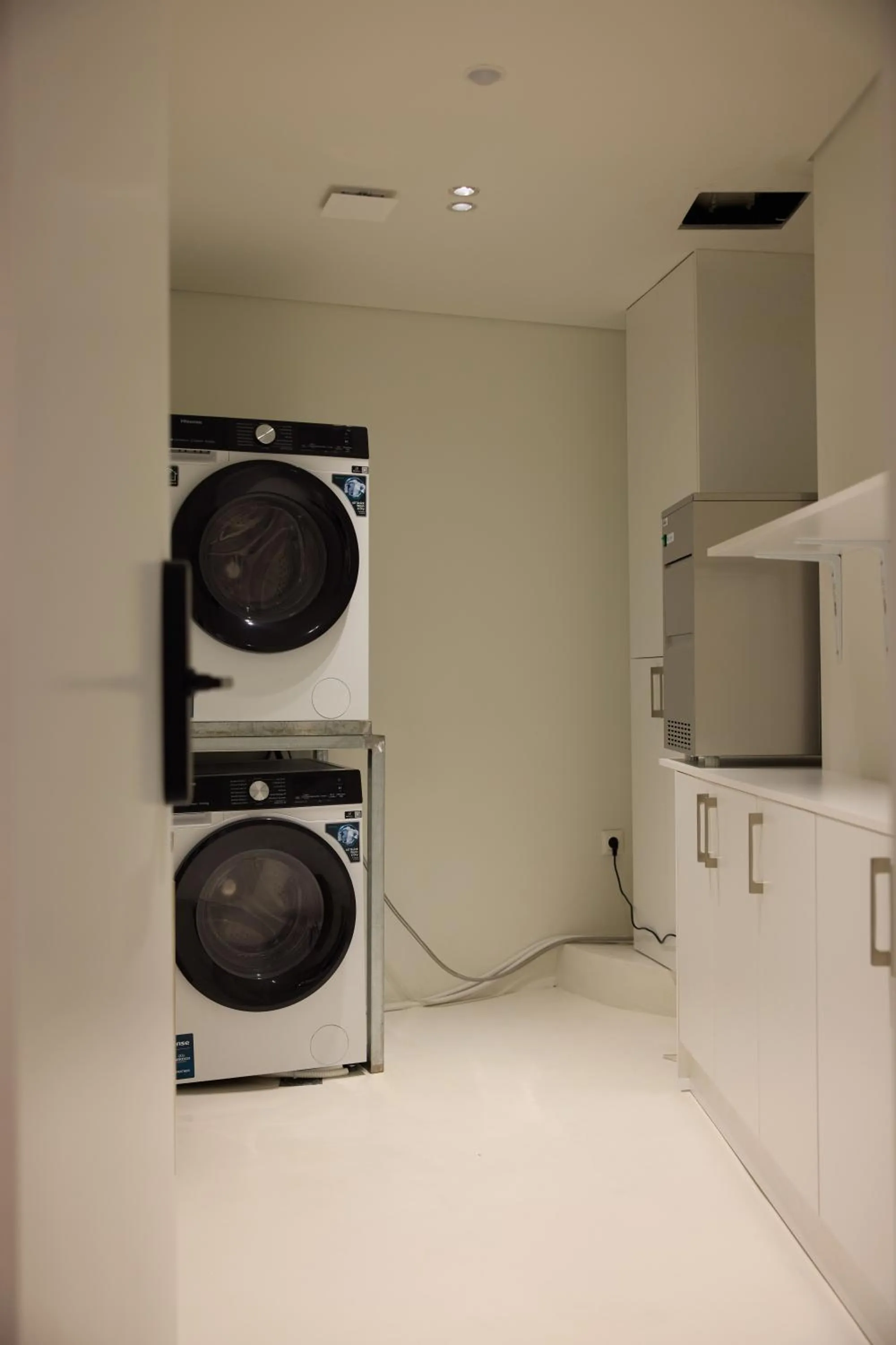 washing machine in Kuka Luxury Living Athens