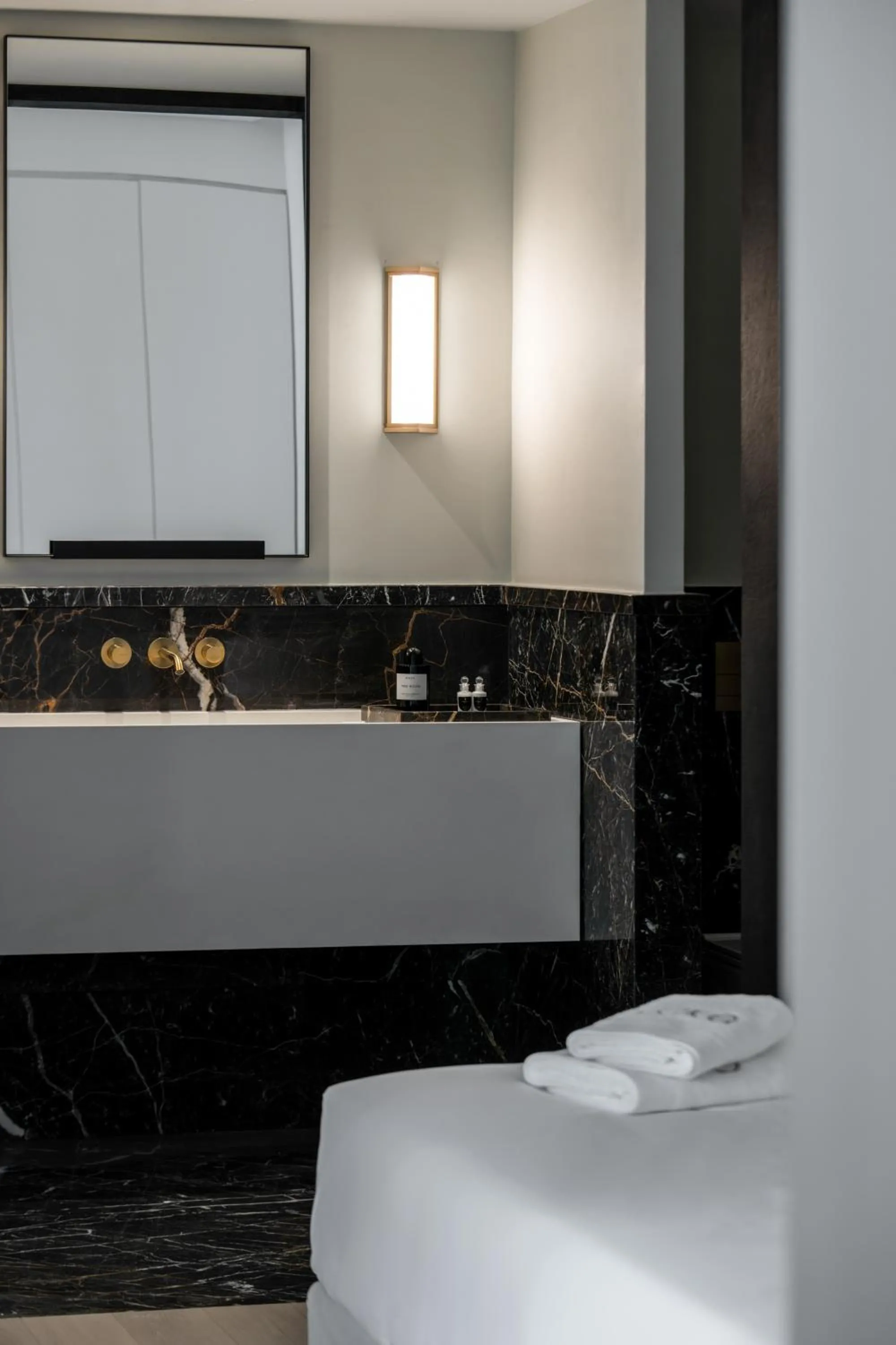 Bathroom, Bed in Kuka Luxury Living Athens