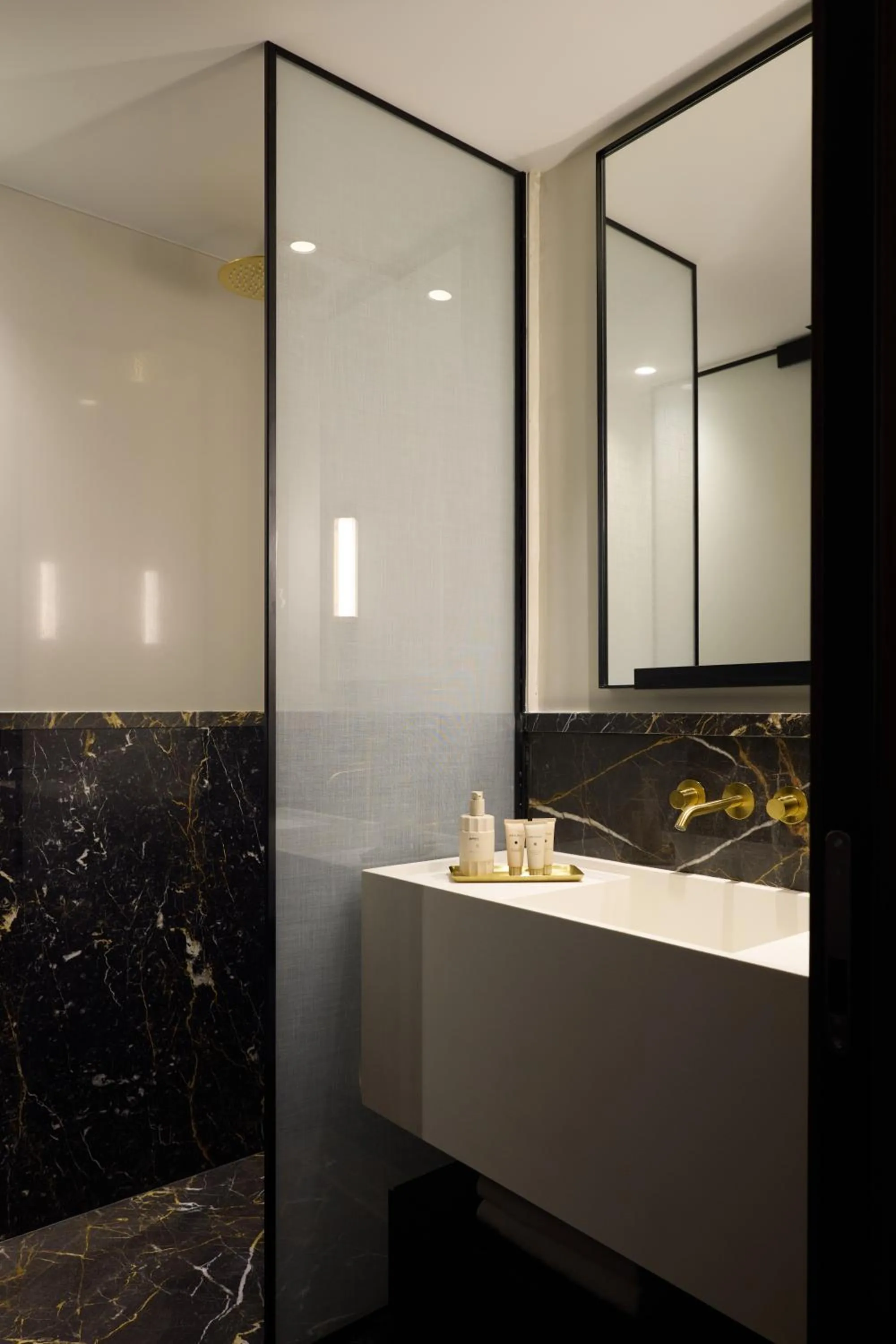 Bathroom in Kuka Luxury Living Athens