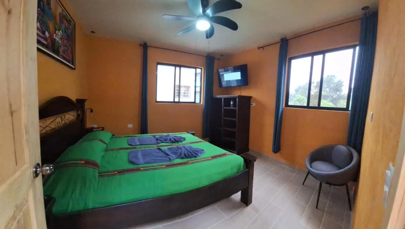 Photo of the whole room, Bed in Hospedaje El Viajero