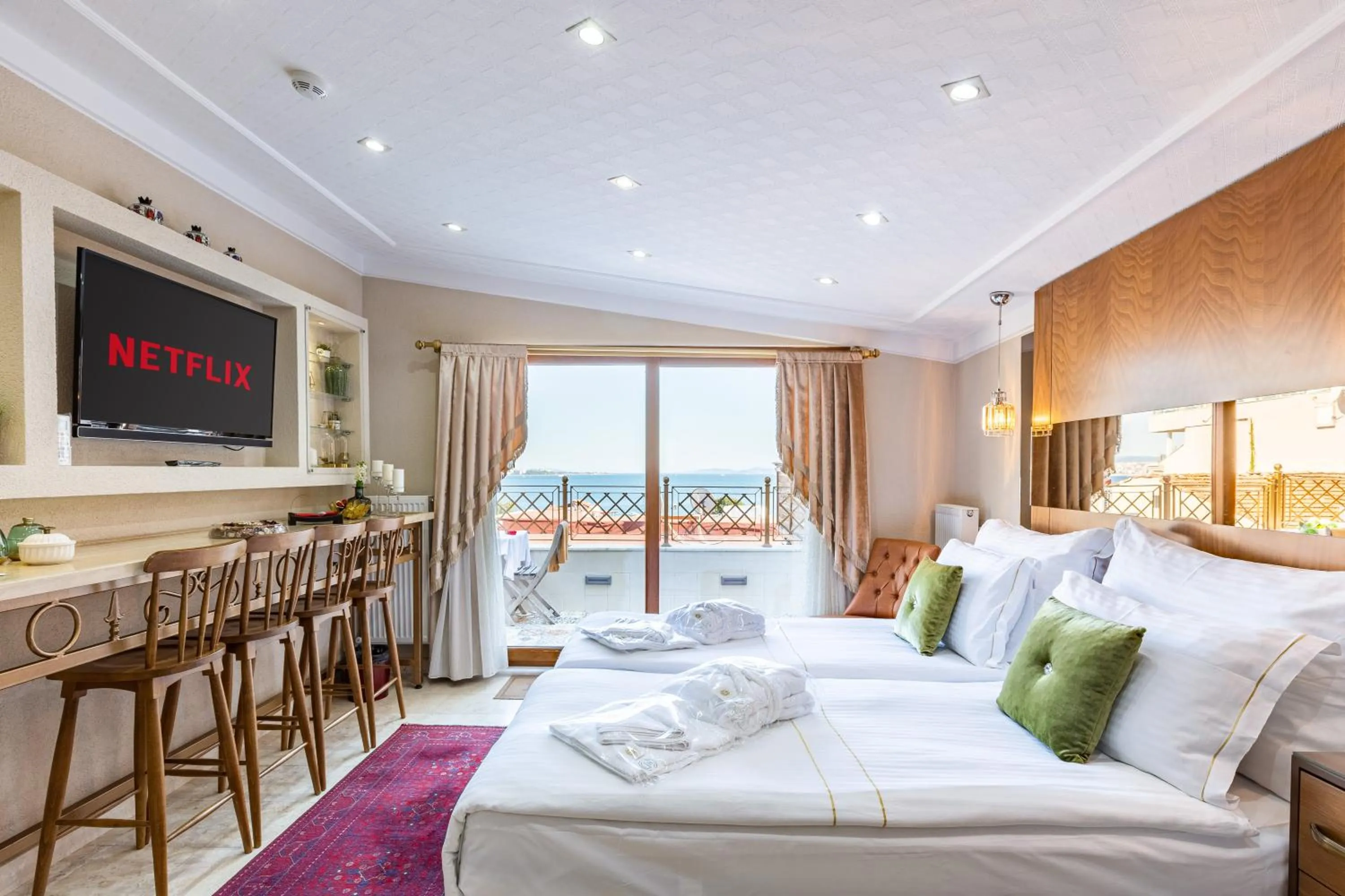 Bedroom, Bed in Best Point Hotel Sultanahmet,Istanbul